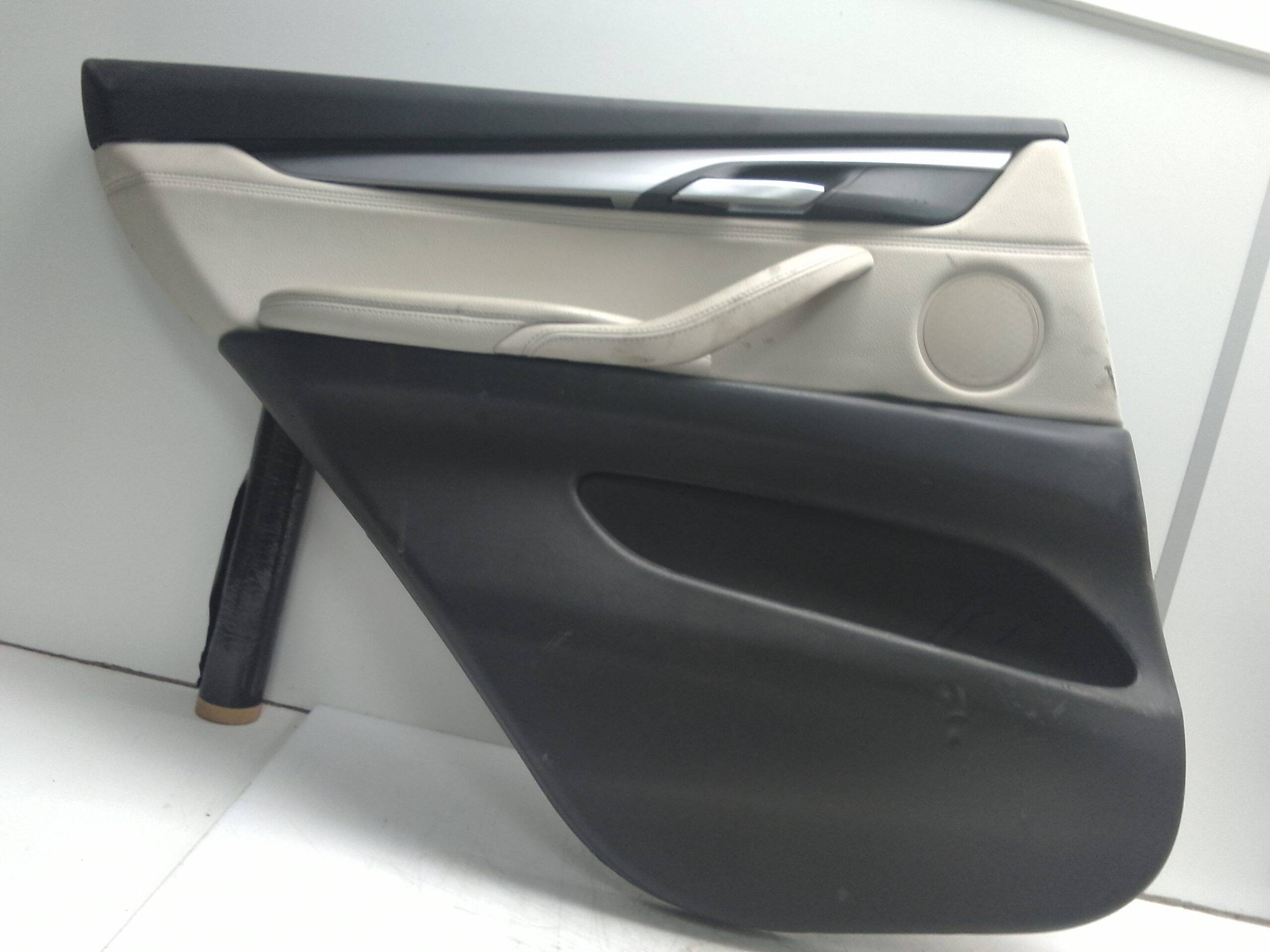 Guarnecido puerta trasera izquierda bmw serie x5 (f15)(2013->)