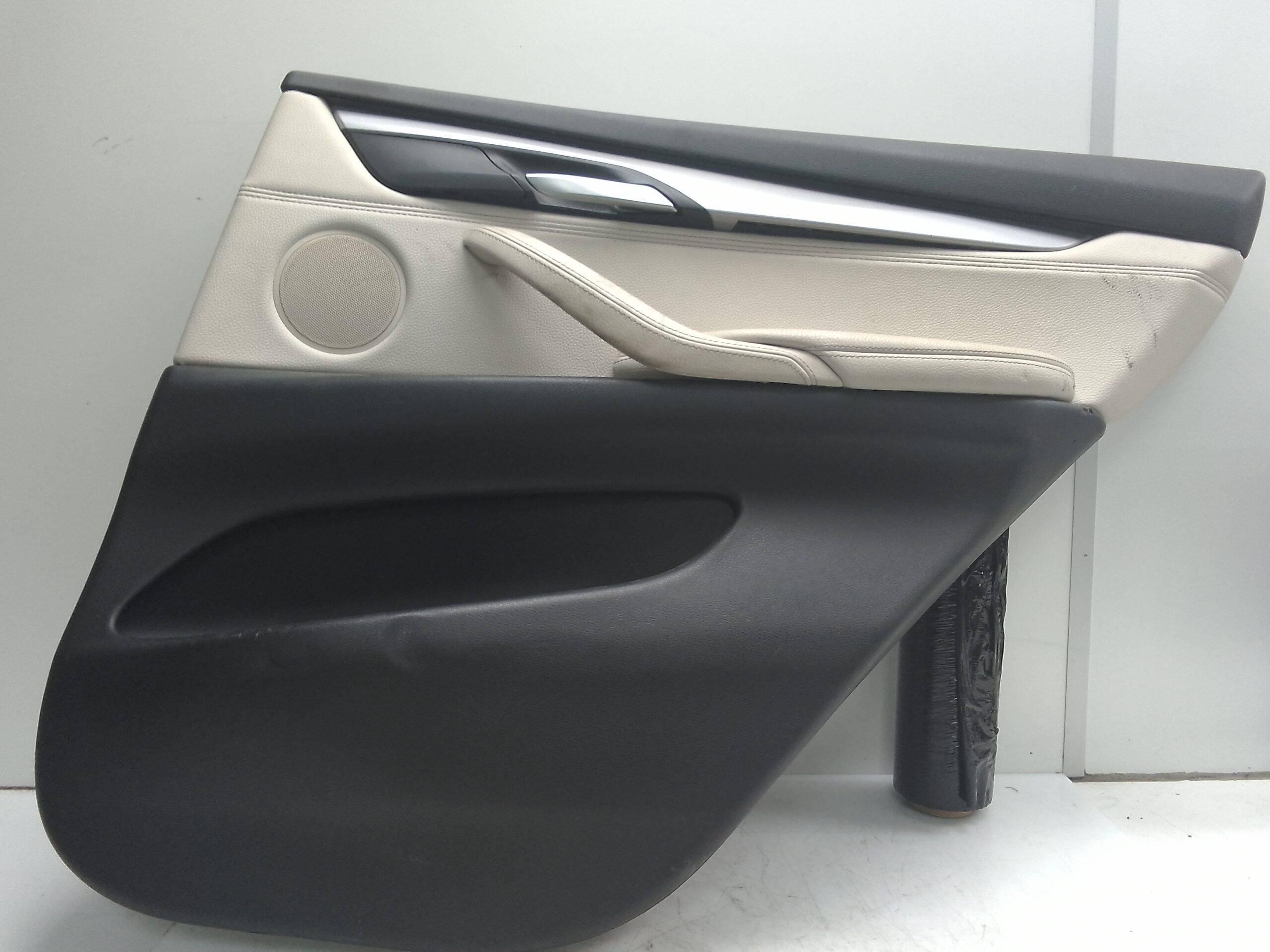 Guarnecido puerta trasera derecha bmw serie x5 (f15)(2013->)