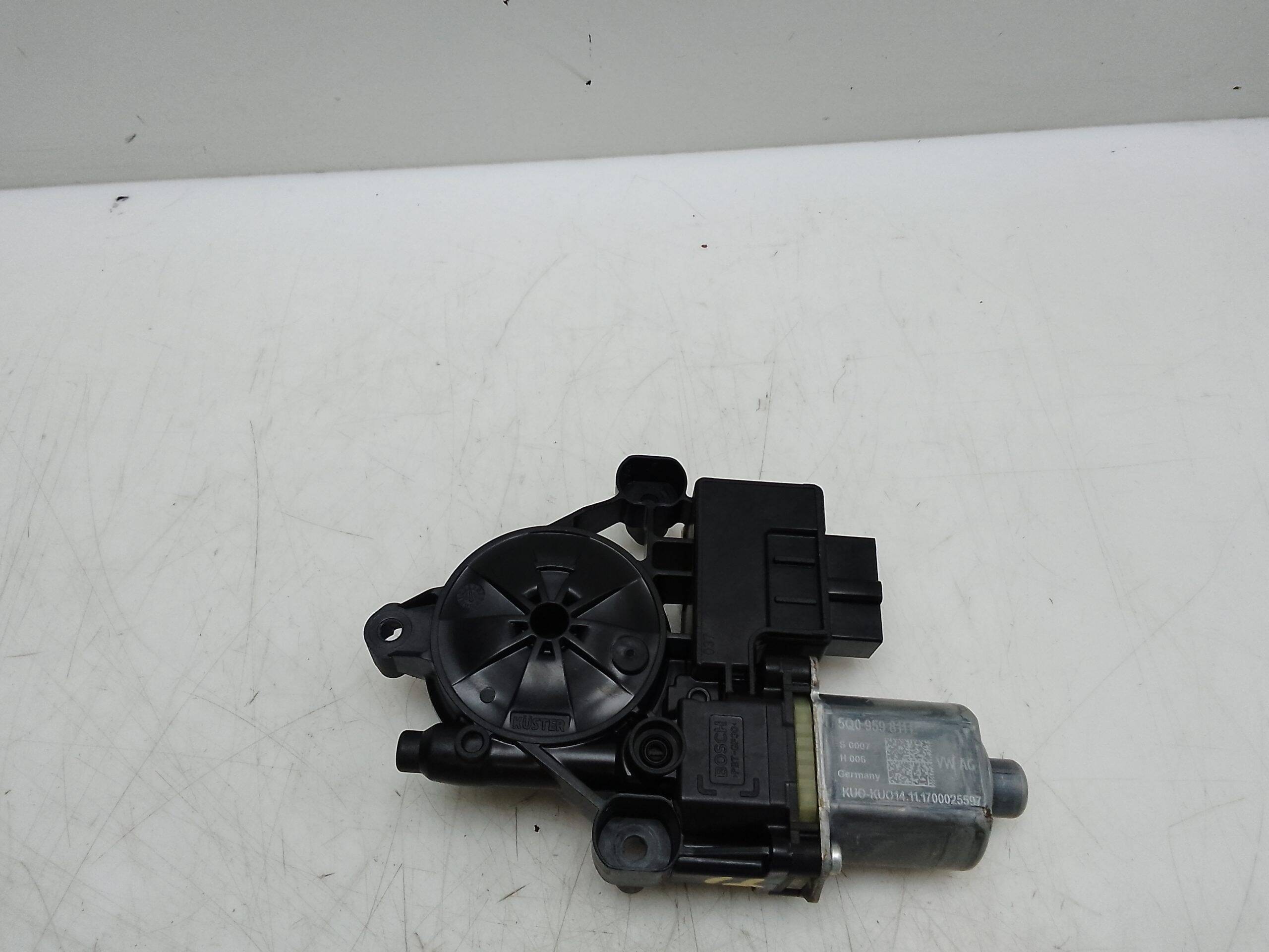 Motor limpia trasero izquierdo seat leon (5f1)(09.2012->)