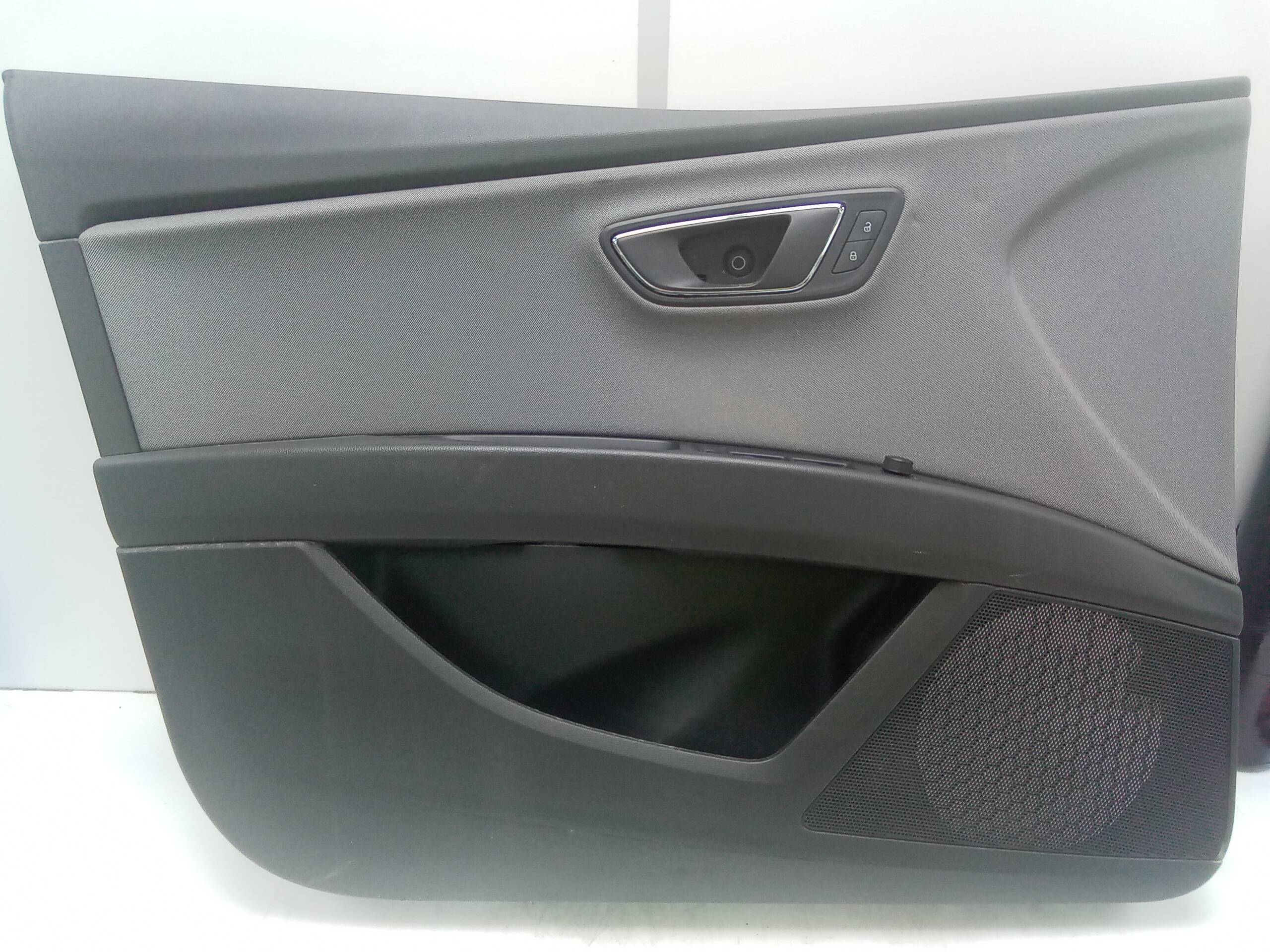 Guarnecido puerta delantera izquierda seat leon (5f1)(09.2012->)