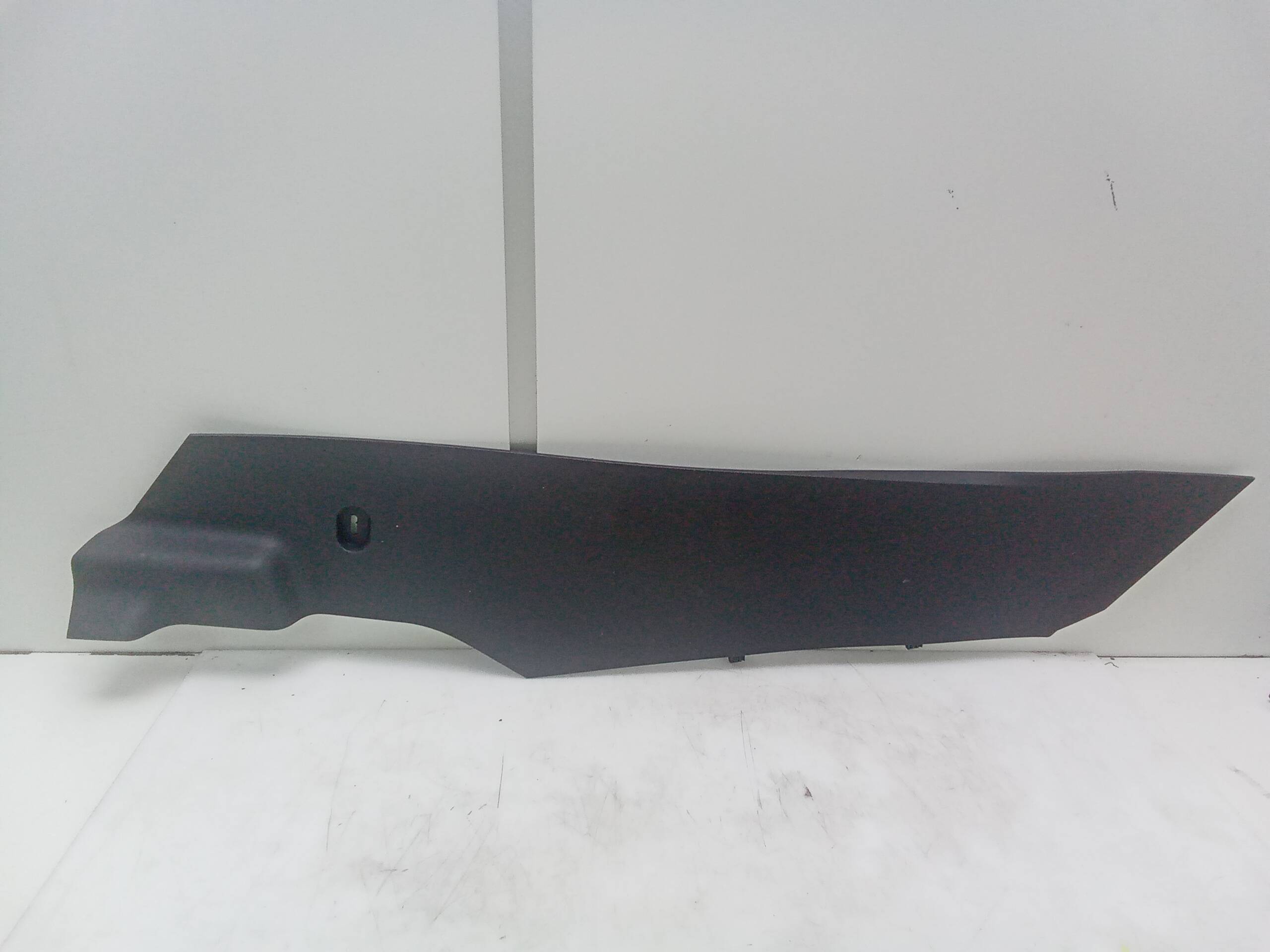 Moldura consola central delantera seat leon (5f1)(09.2012->)