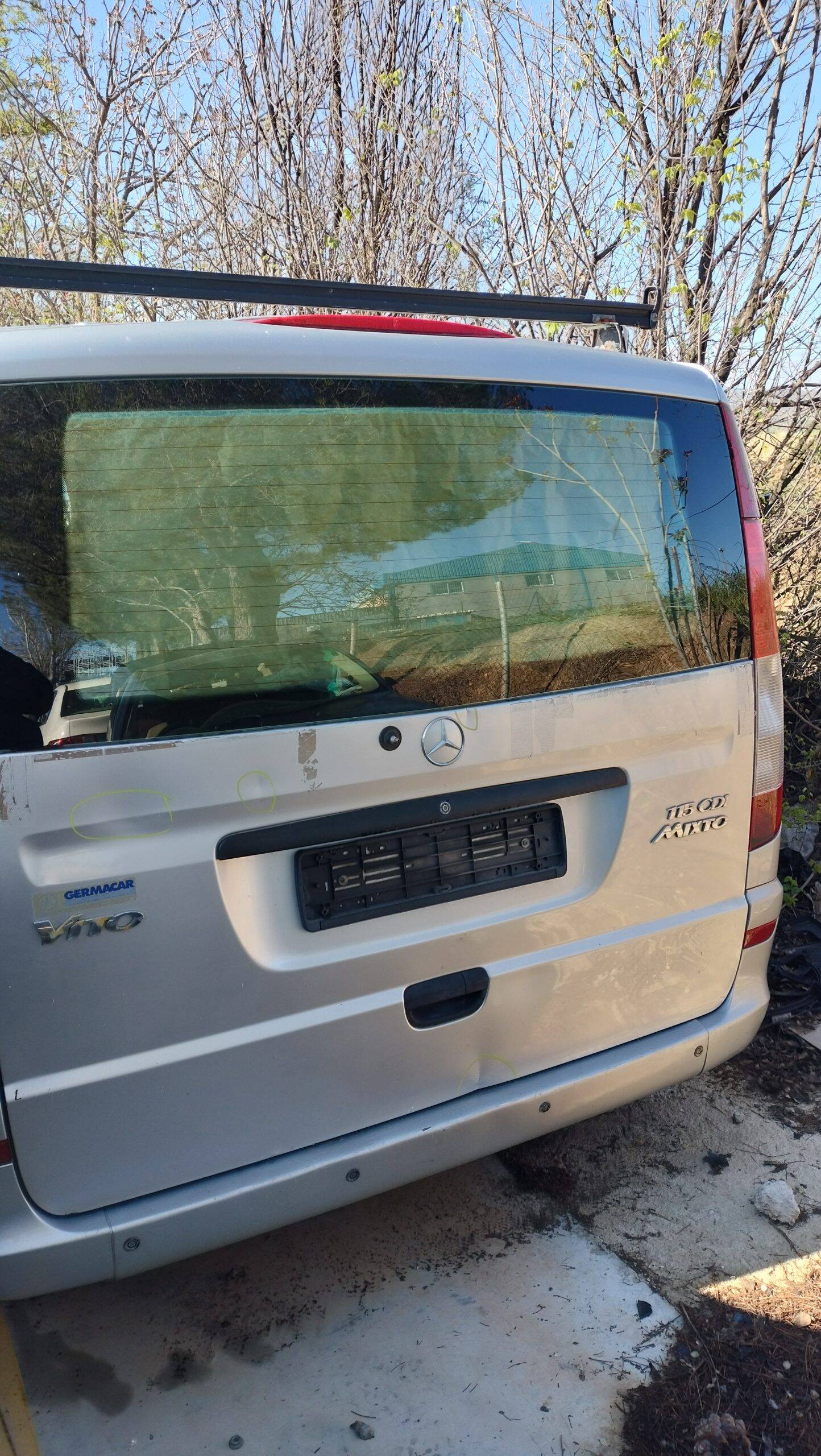 Porton trasero mercedes-benz vito kombi (639)(06.2003->)