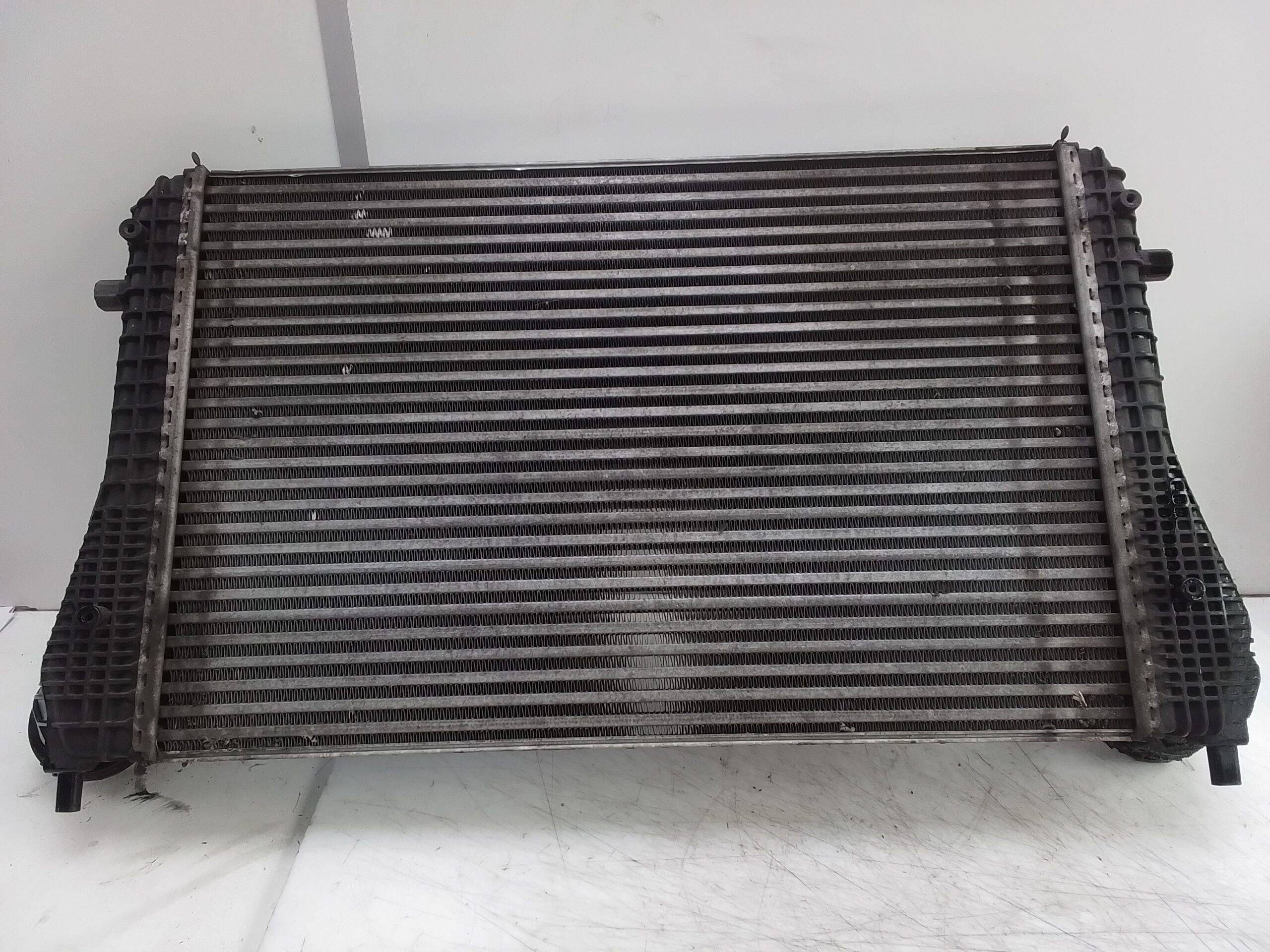 Intercooler volkswagen tiguan (5n1)(11.2007->)