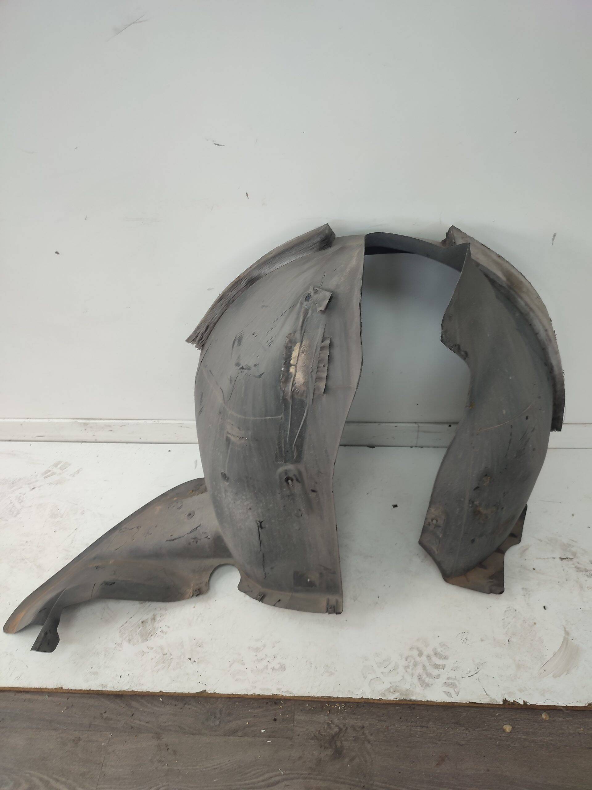 Pase de rueda delantero derecho volkswagen tiguan (5n1)(11.2007->)