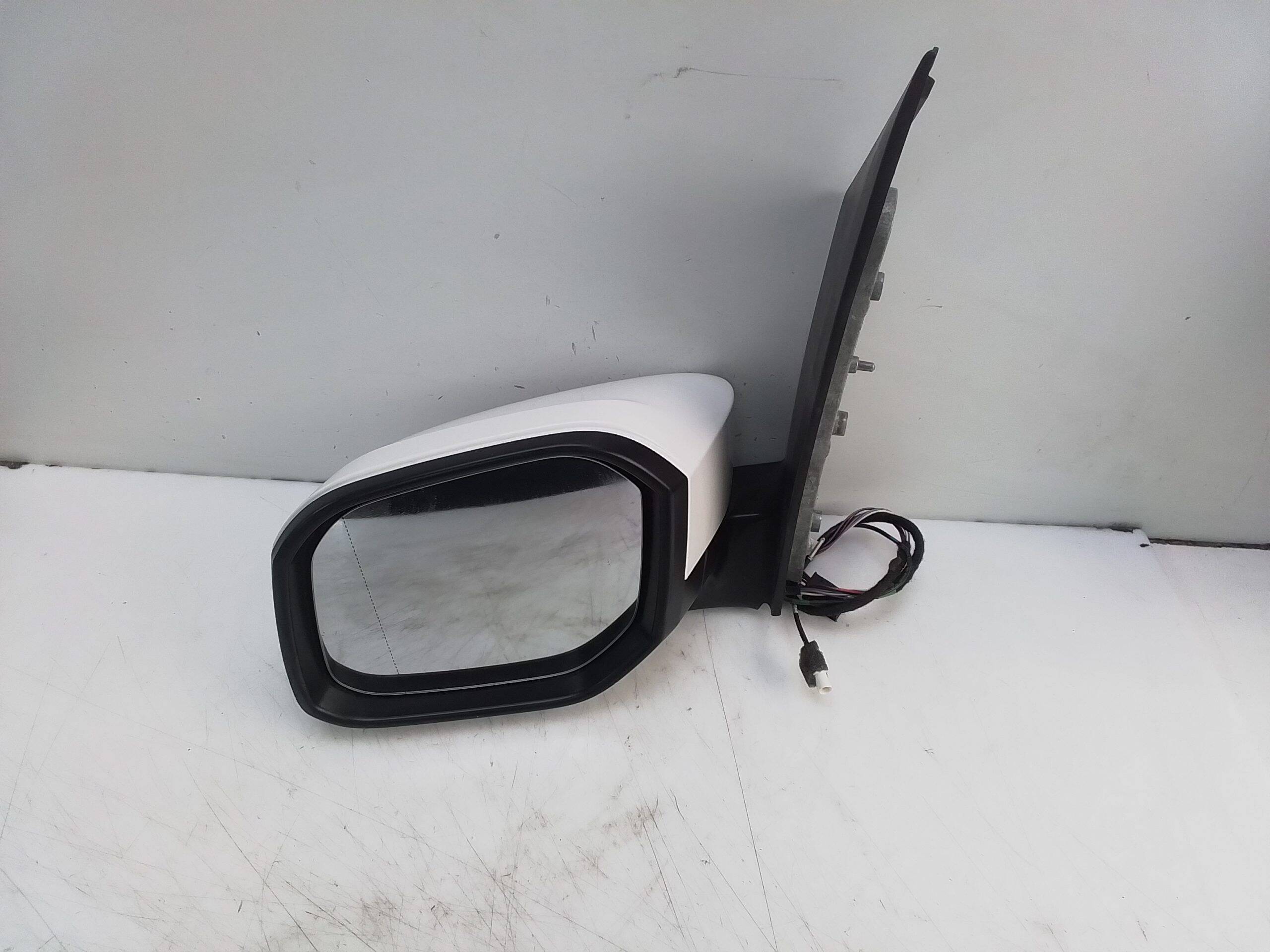 Retrovisor izquierdo electrico volkswagen caddy ocio (sa)(2015->)