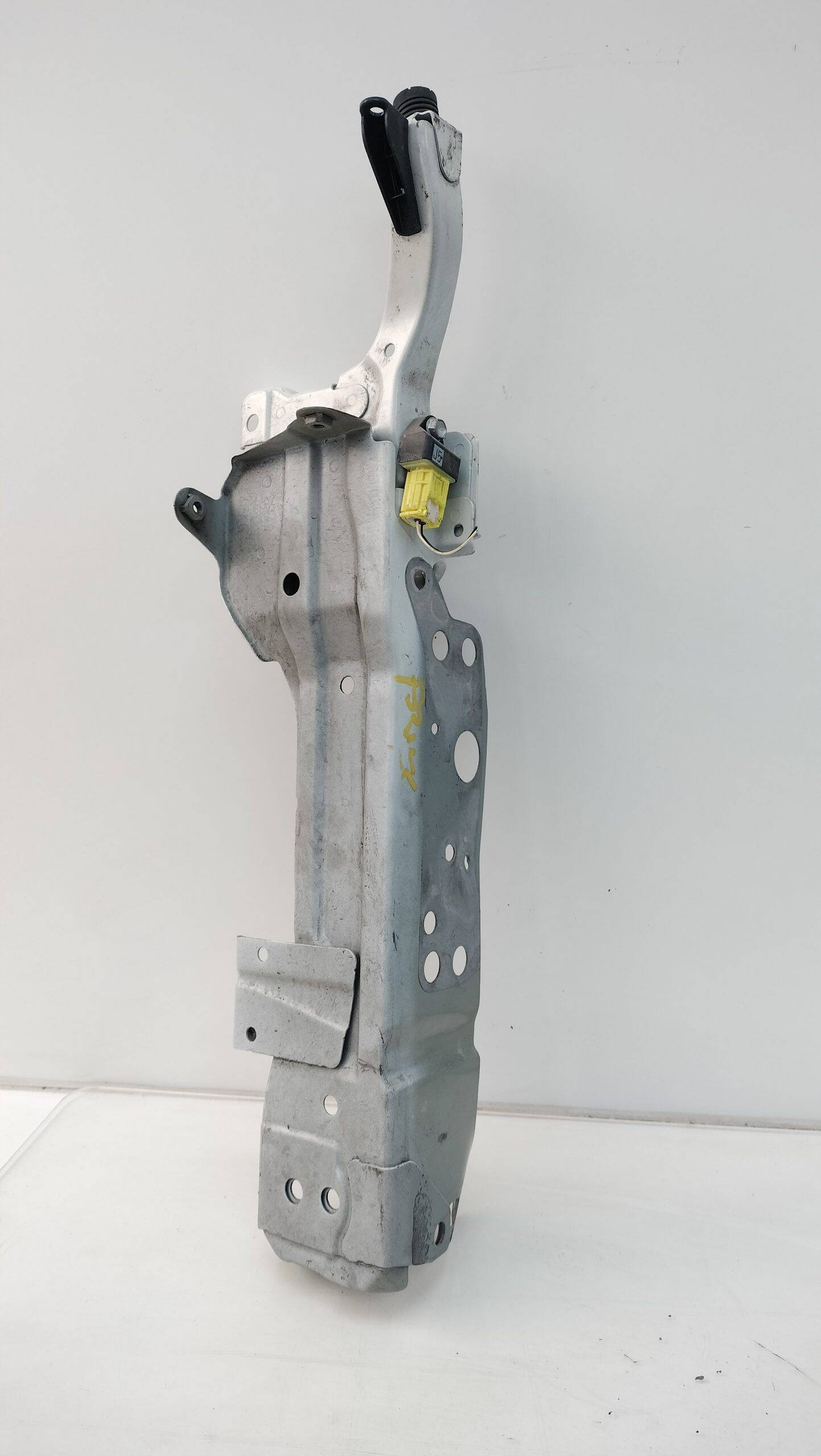 Soporte radiador toyota prius (zvw50)(2016->)