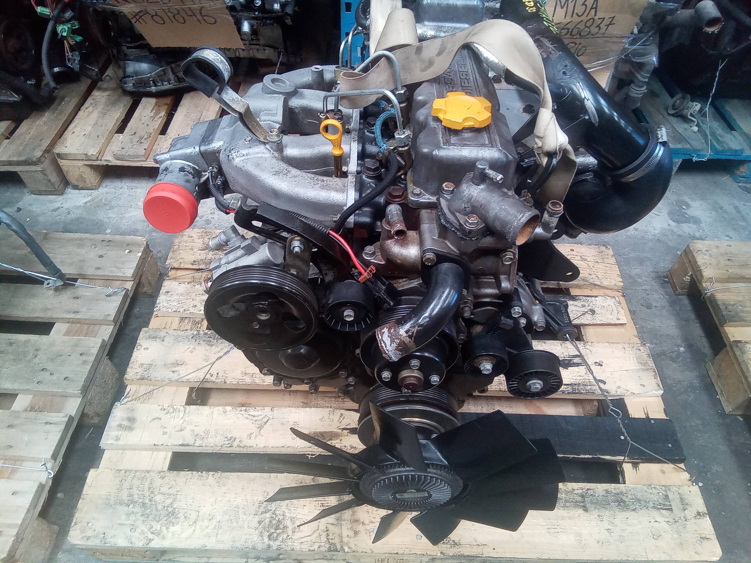 Motor completo nissan cabstar 01.04 ->