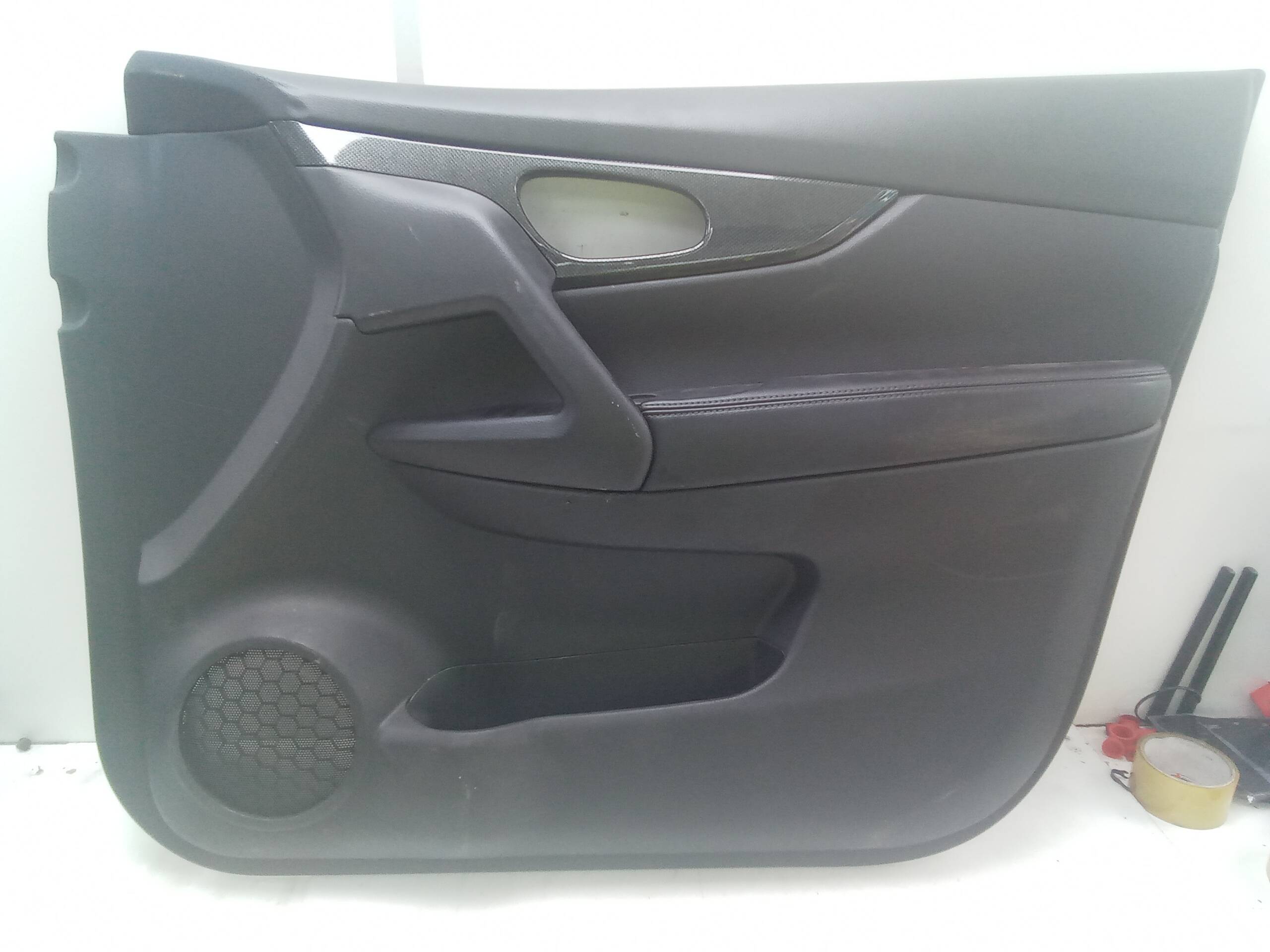 Guarnecido puerta delantera derecha nissan x-trail iii (t32)(04.2014->)