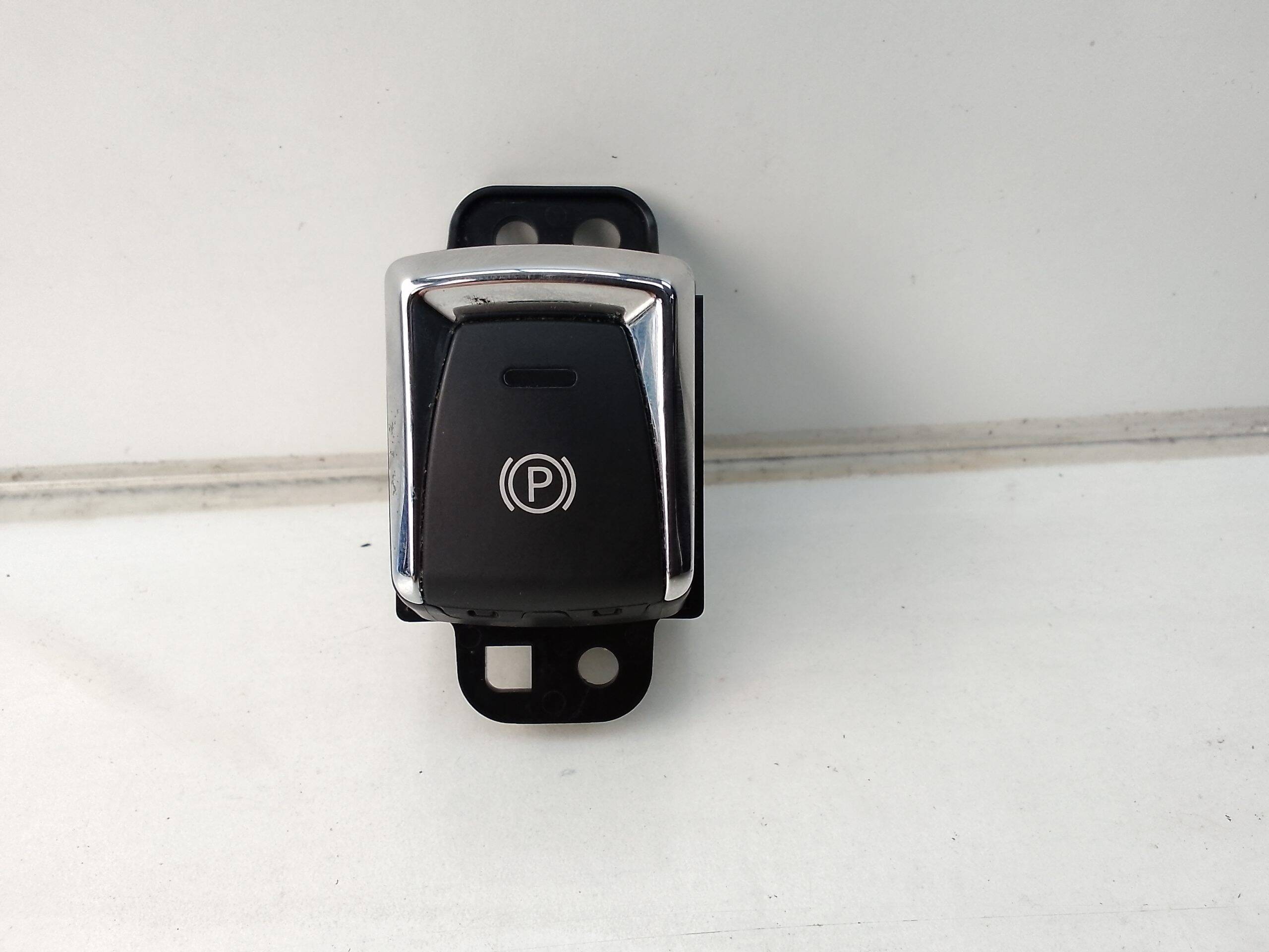 Interruptor freno mano nissan x-trail iii (t32)(04.2014->)