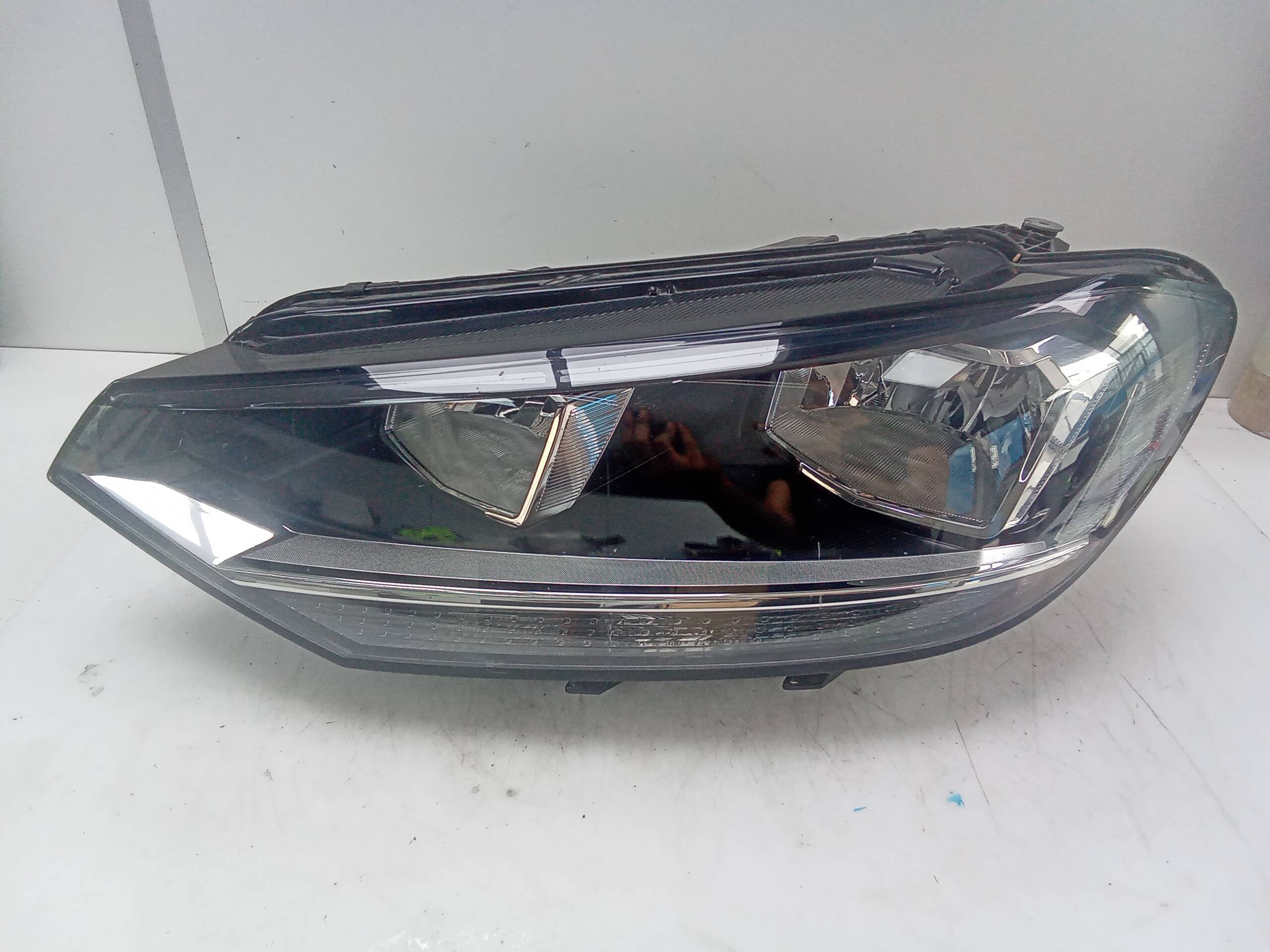 Faro izquierdo volkswagen touran (5t1)(04.2015->)