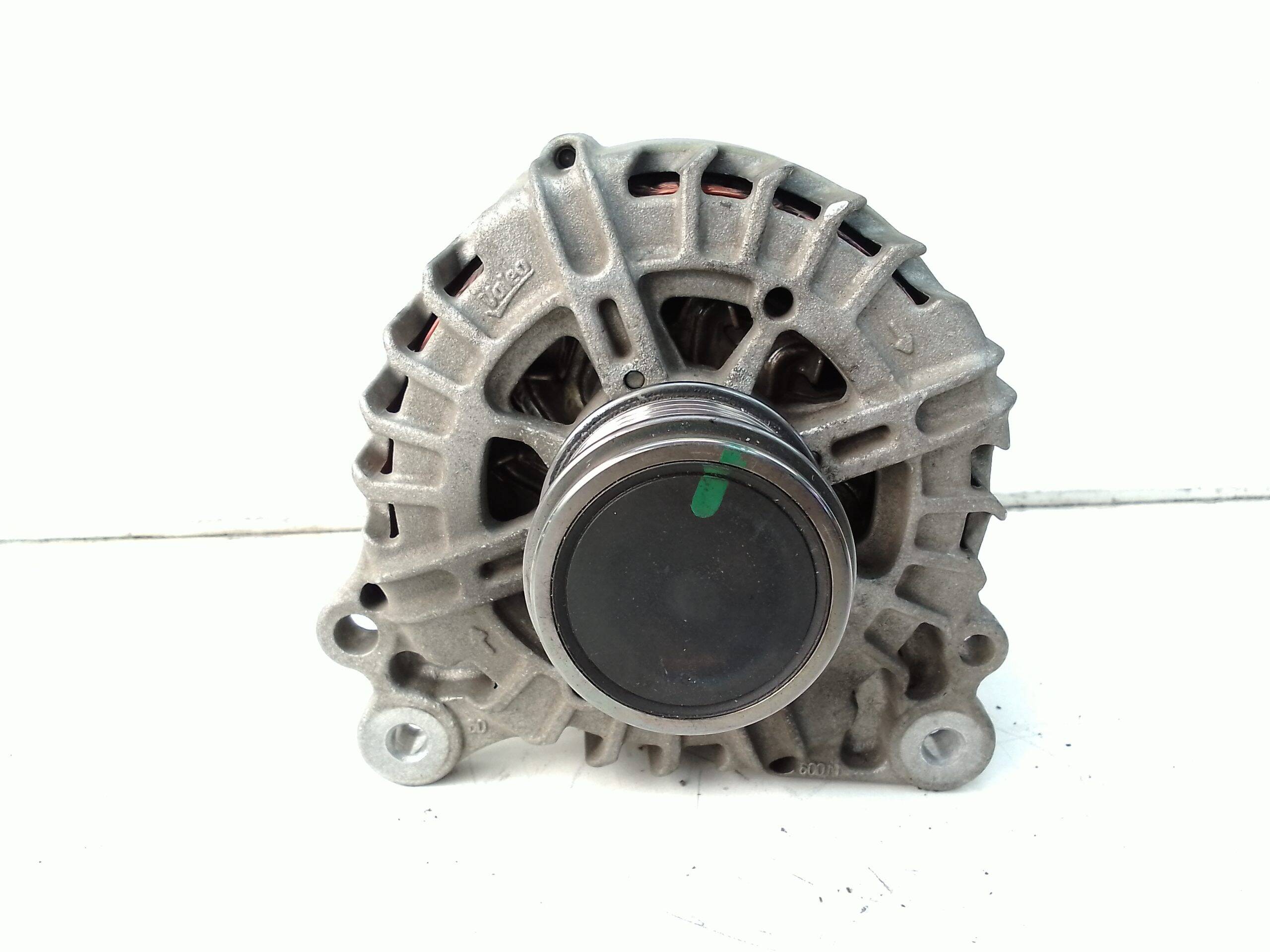 Alternador volkswagen tiguan (ad1)(01.2016->)