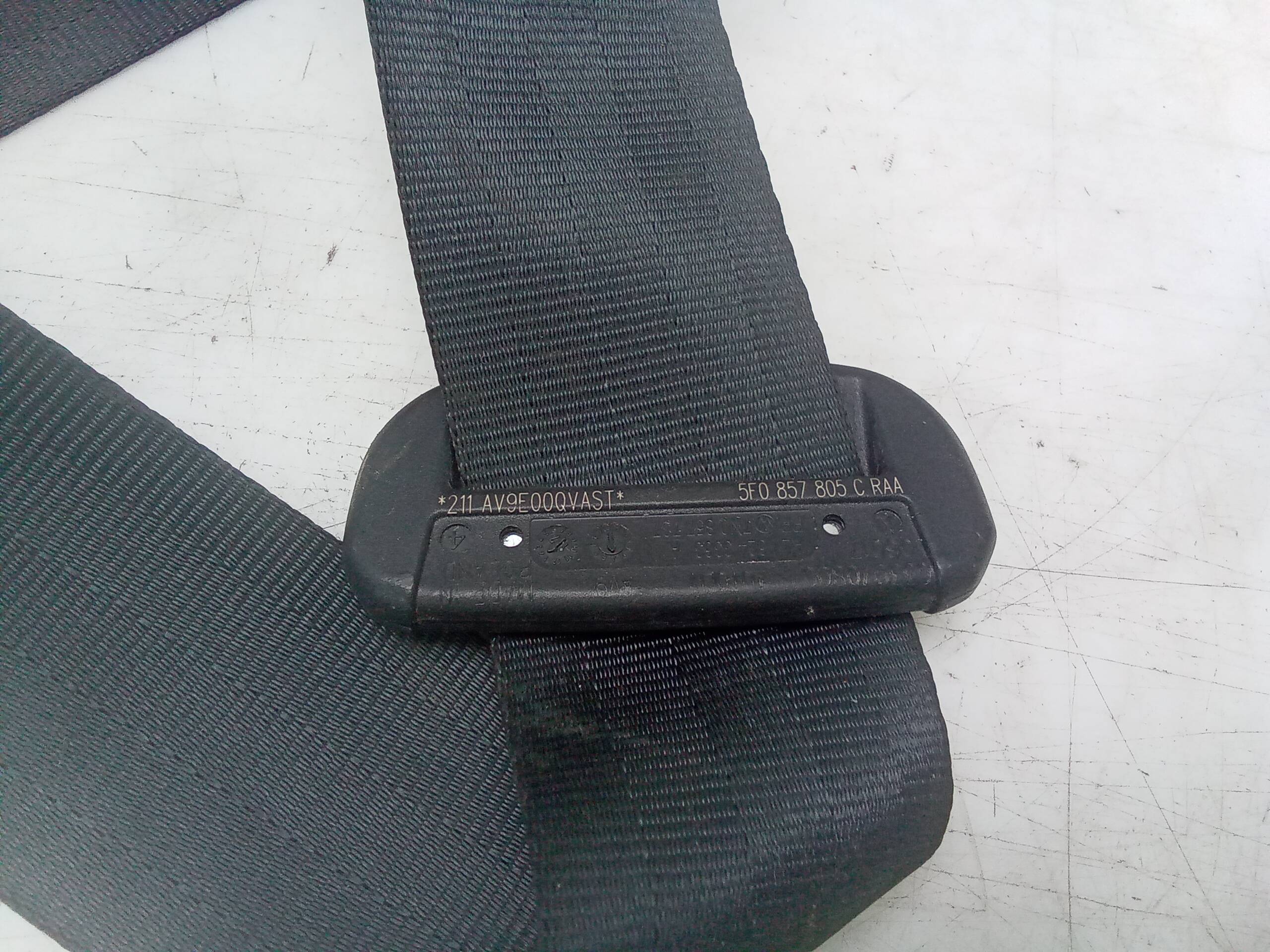 Cinturon seguridad trasero izquierdo seat leon (5f1)(09.2012->)