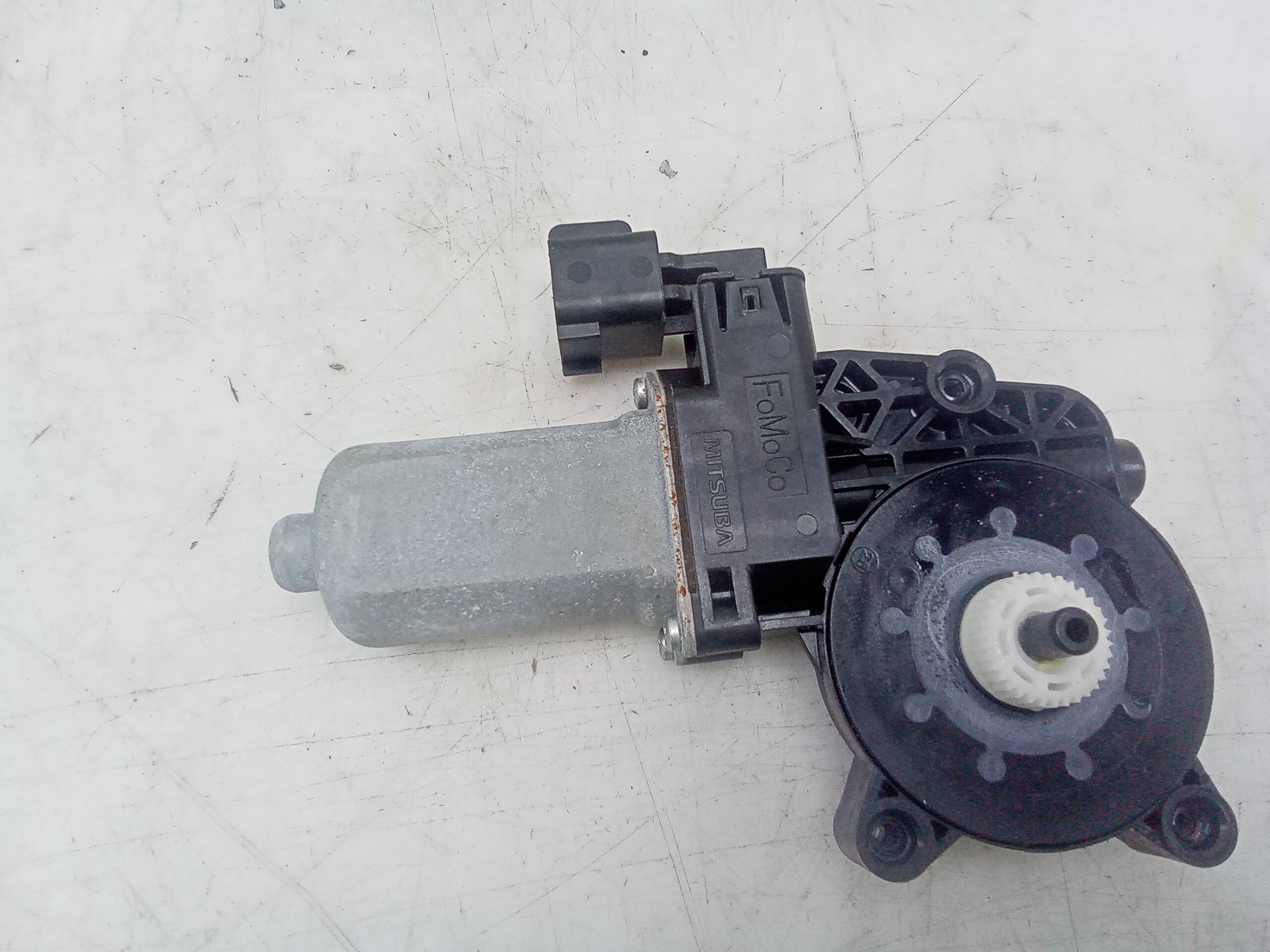 Motor elevalunas trasero izquierdo land rover range rover evoque (2011->)