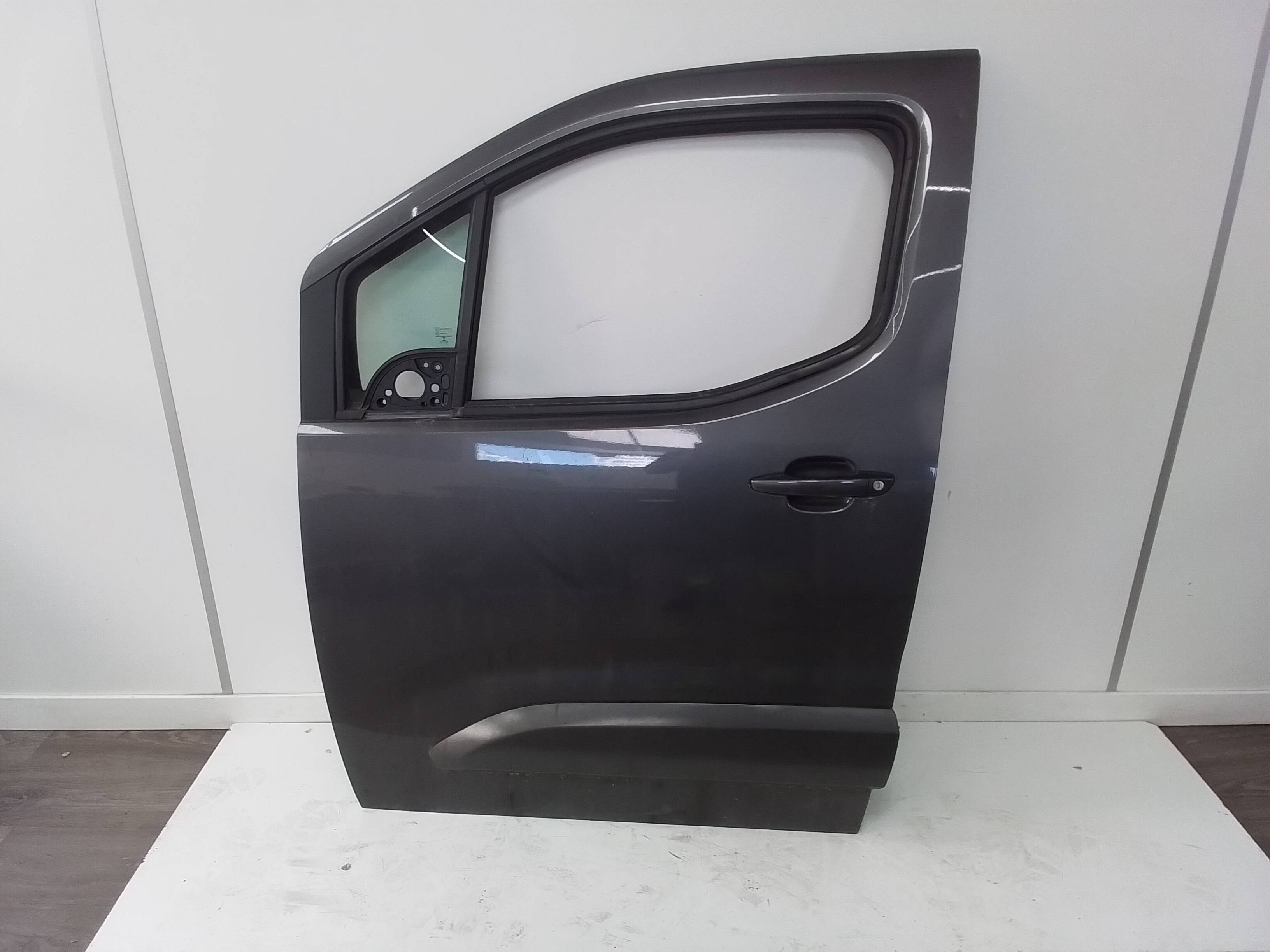 Puerta delantera izquierda opel combo life e (2018->)