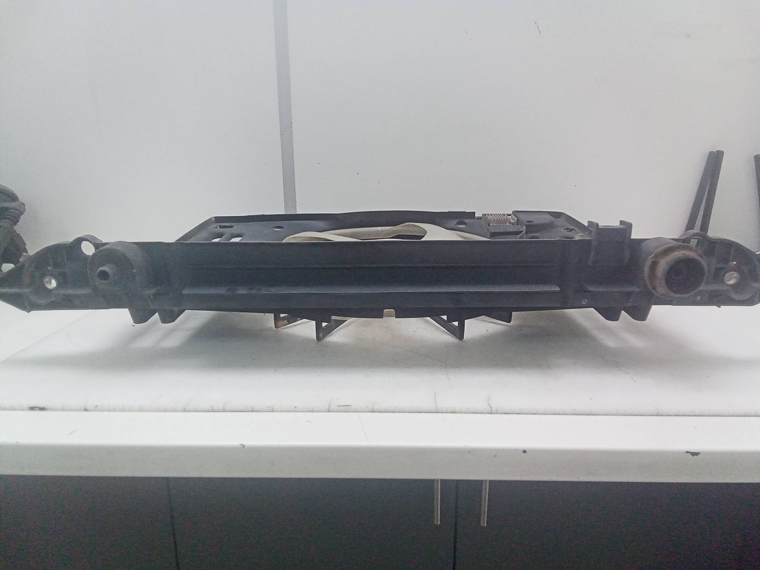 Electroventilador toyota auris (e18)(10.2012->)