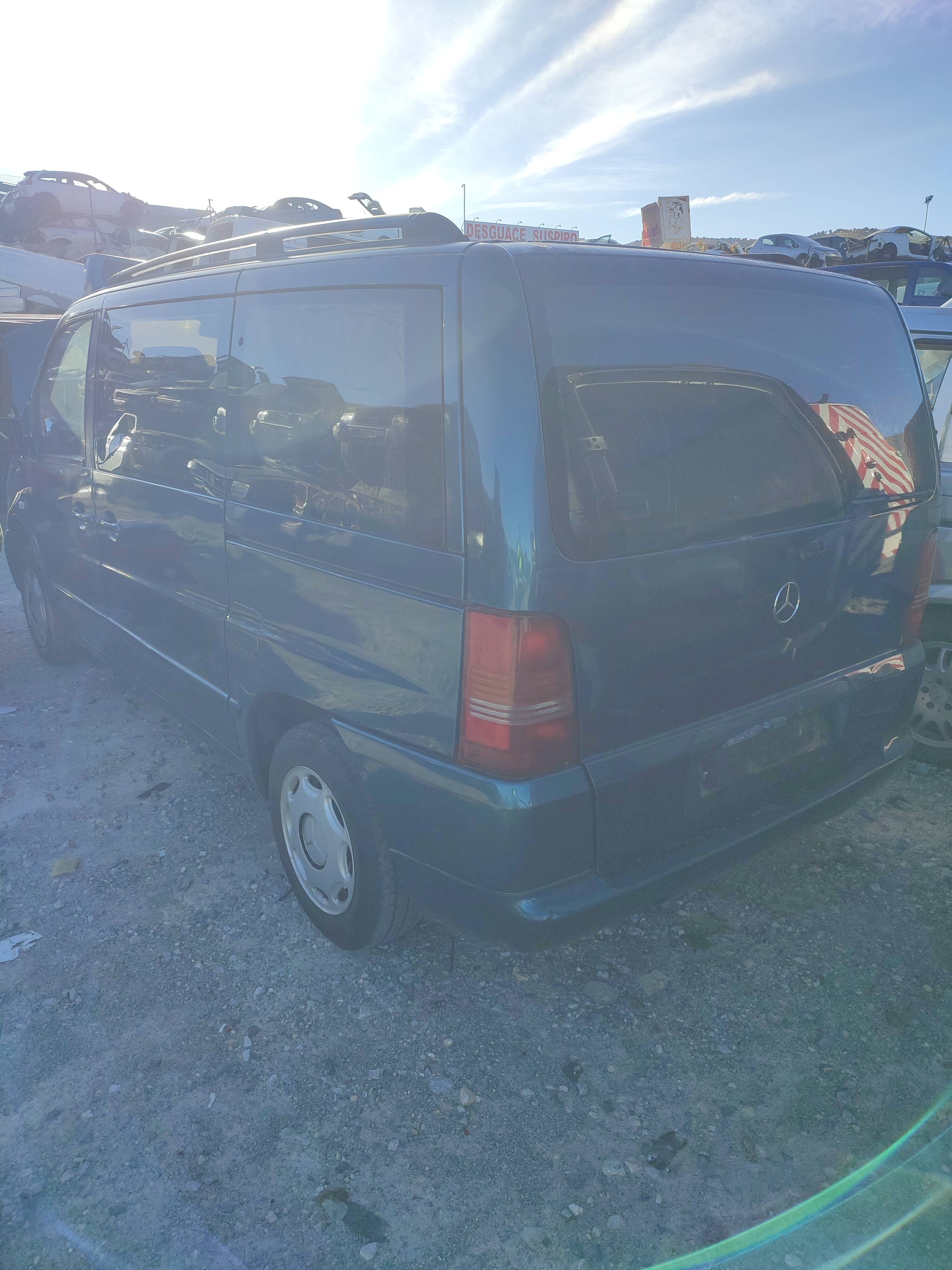 Moldura exterior delantera izquierda mercedes-benz vito furgón (638)