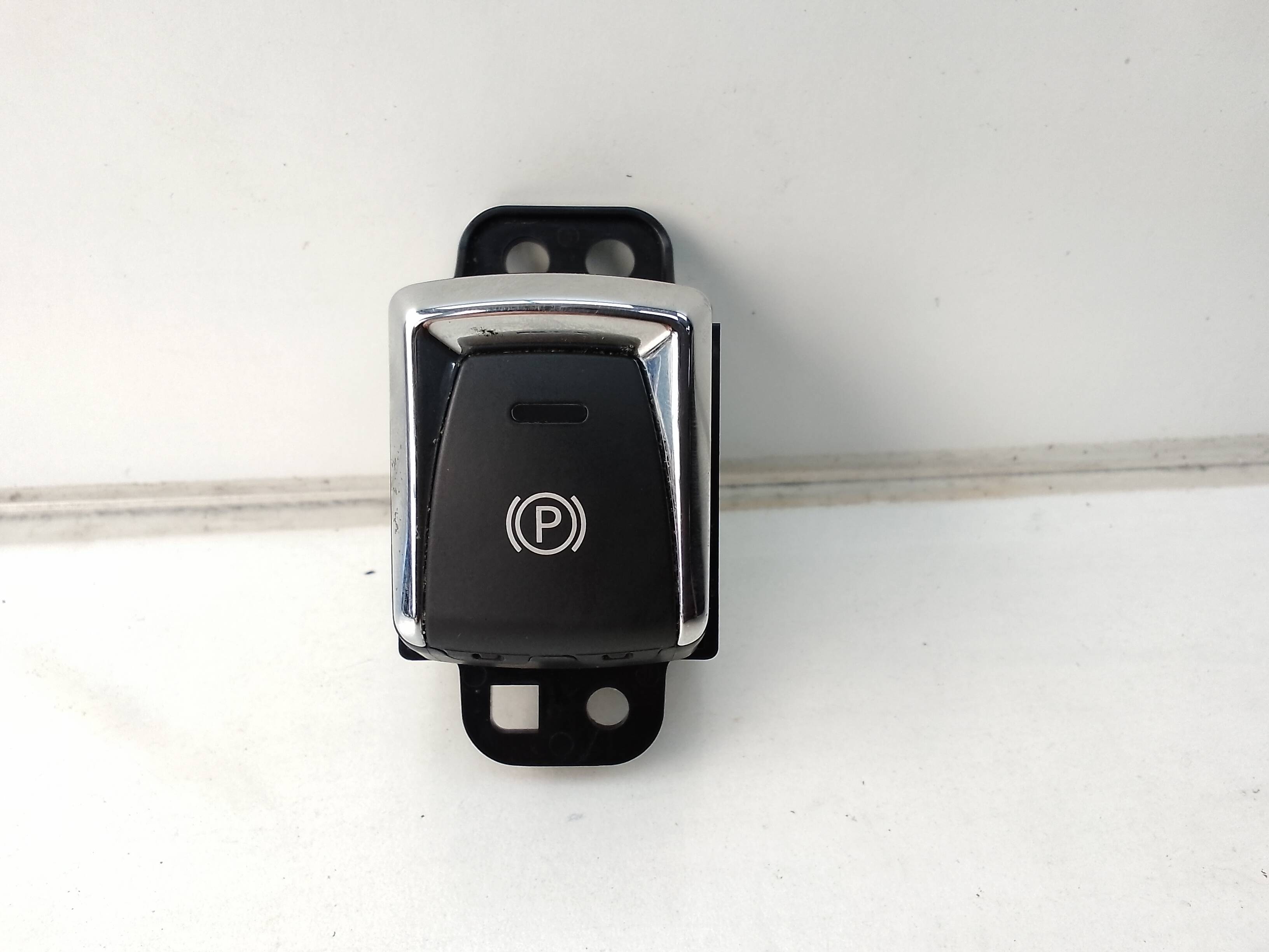 Interruptor freno mano nissan x-trail iii (t32)(04.2014->)