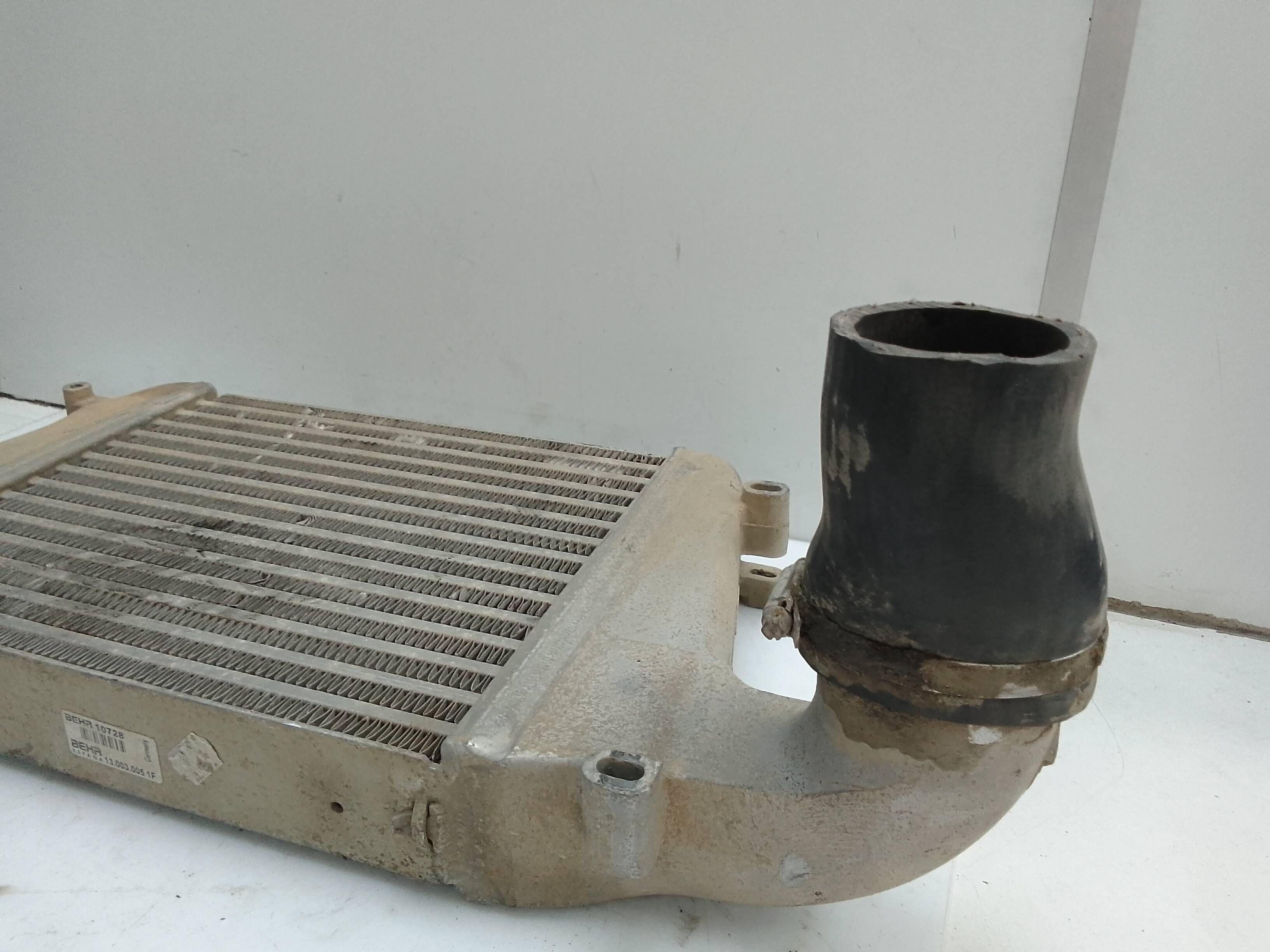 Radiador intercooler nissan cabstar