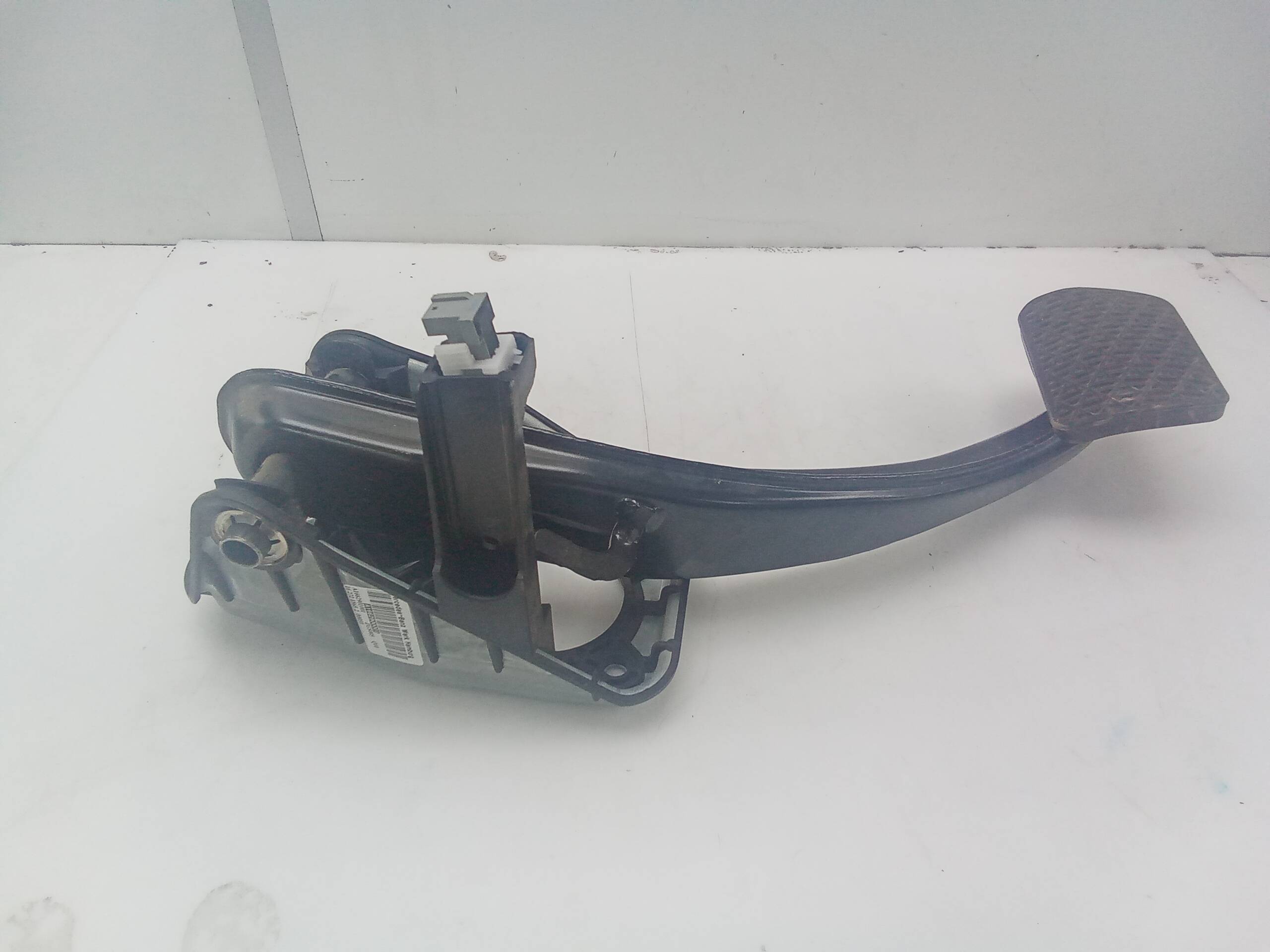 Pedal de freno mercedes-benz clase gle (bm 166)(04.2015->)