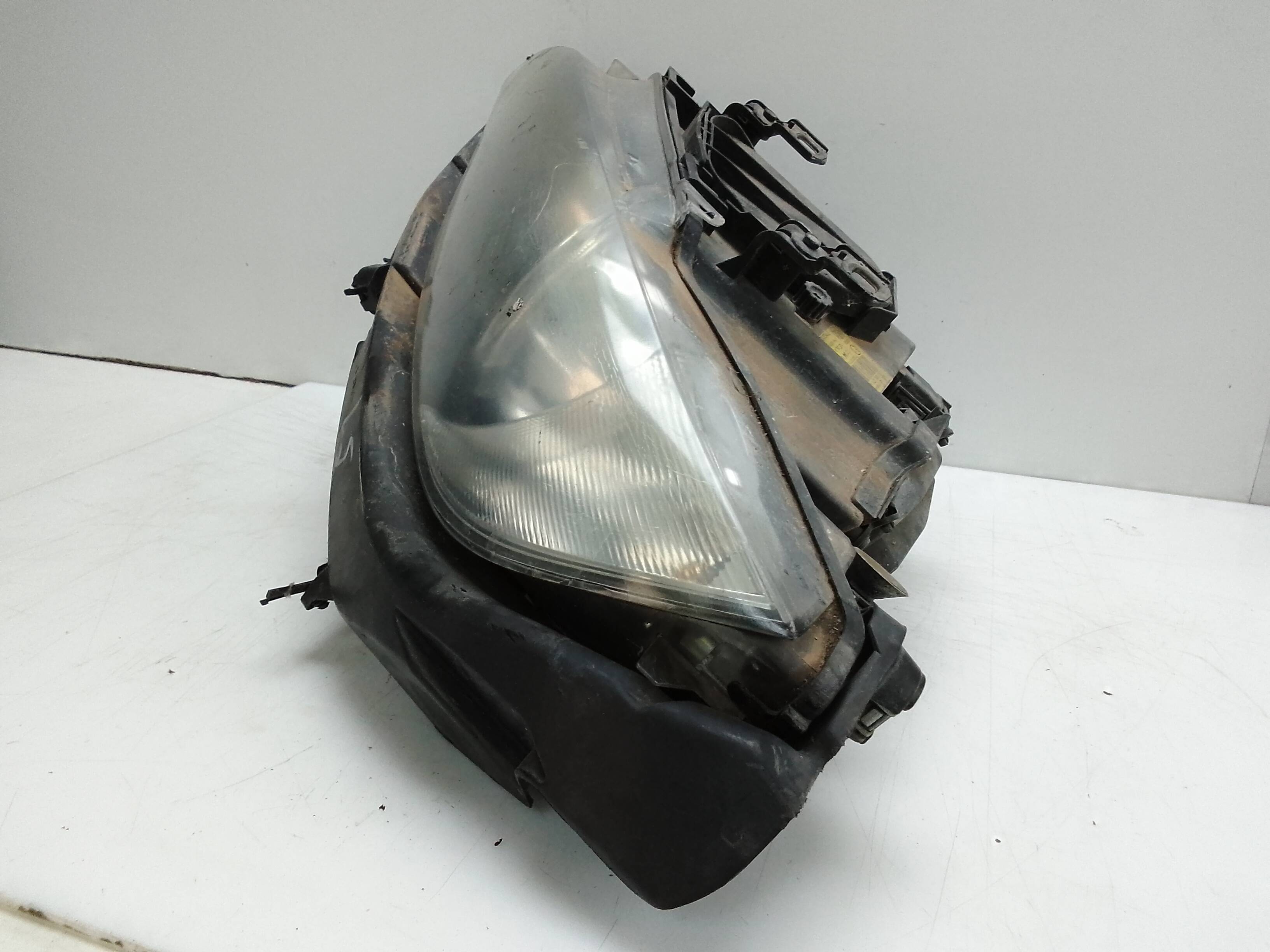 Faro derecho bmw serie 3 coupe (e92)(2006->)