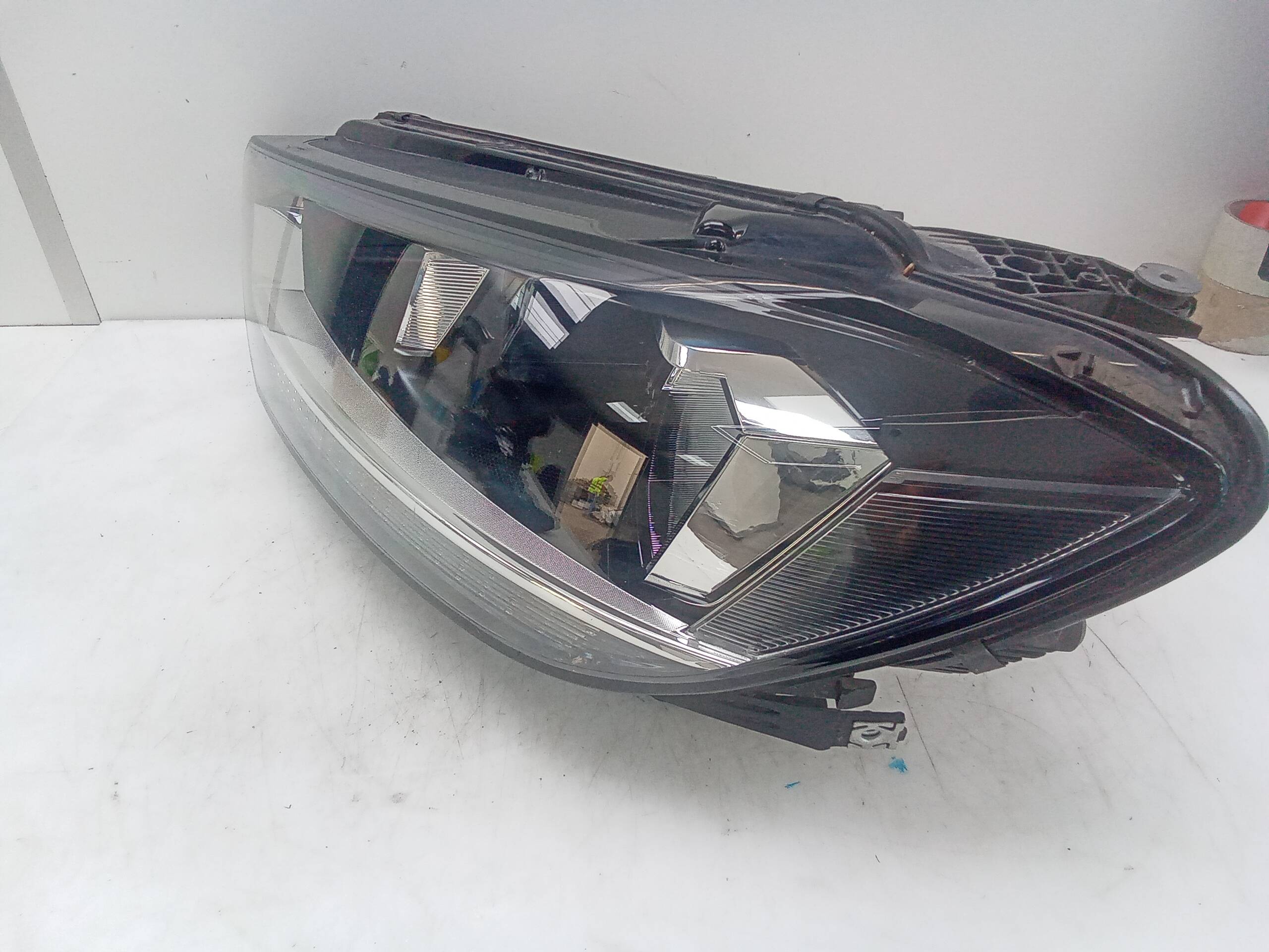 Faro izquierdo volkswagen touran (5t1)(04.2015->)