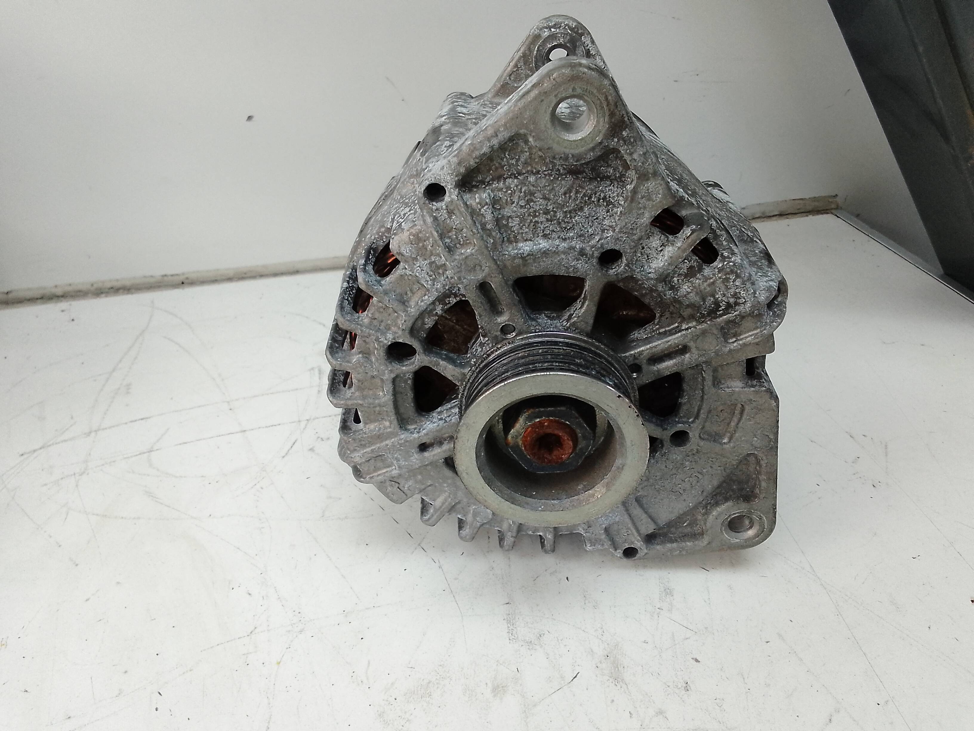 Alternador mercedes-benz clase e (bm 213) familiar (06.2016->)