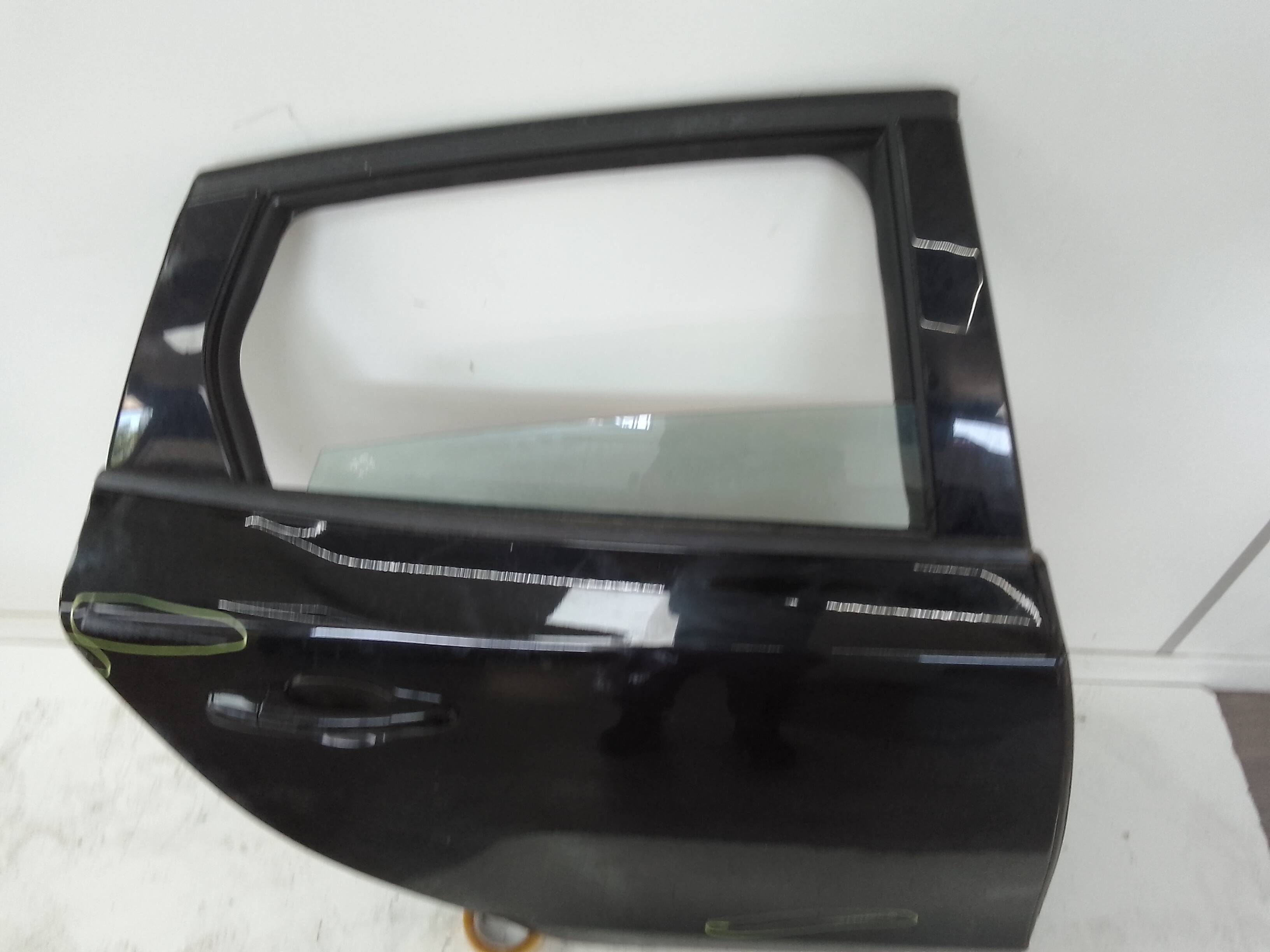 Puerta trasera derecha volvo v40 (2012->)