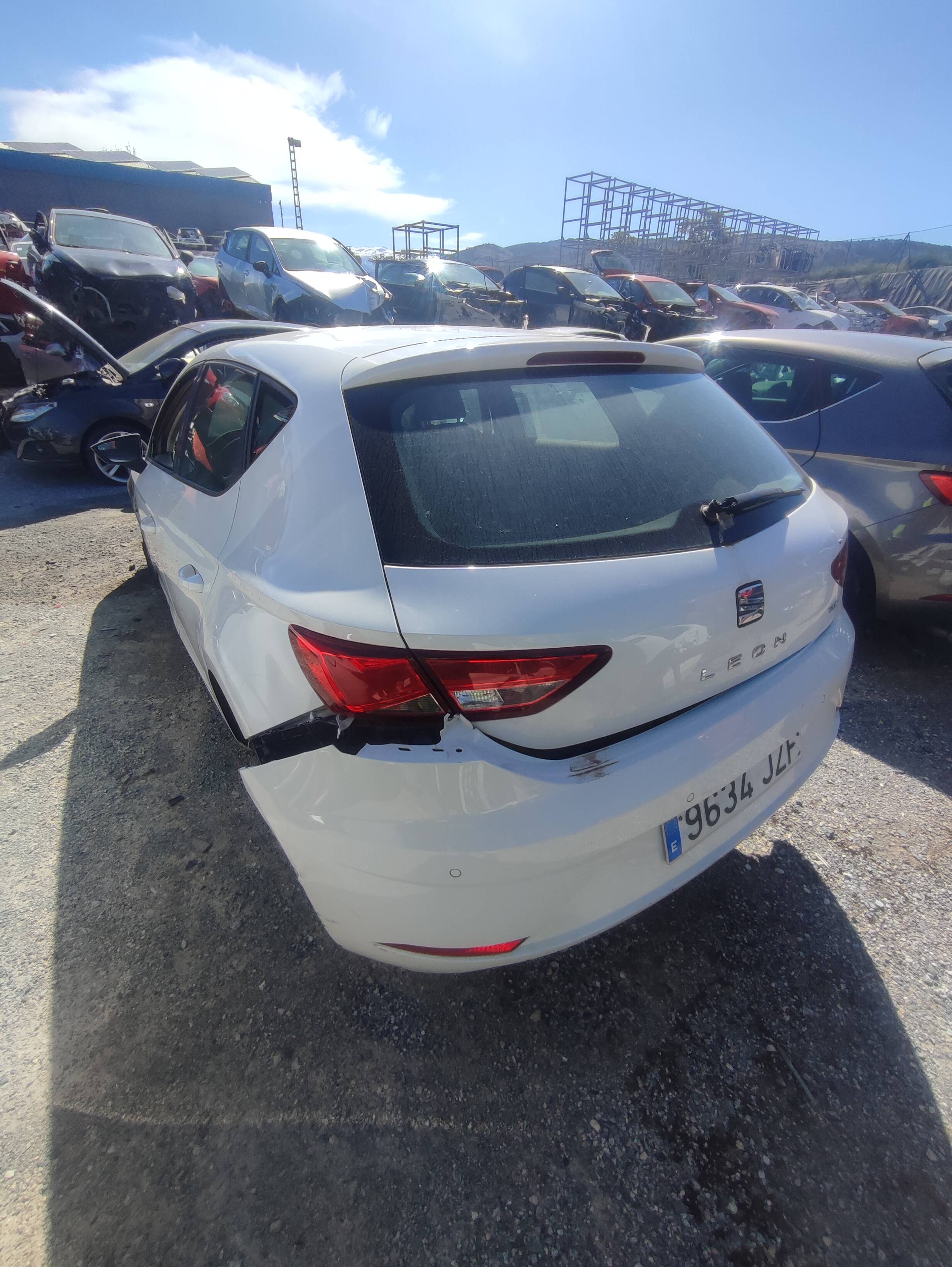 Porton trasero seat leon (5f1)(09.2012->)