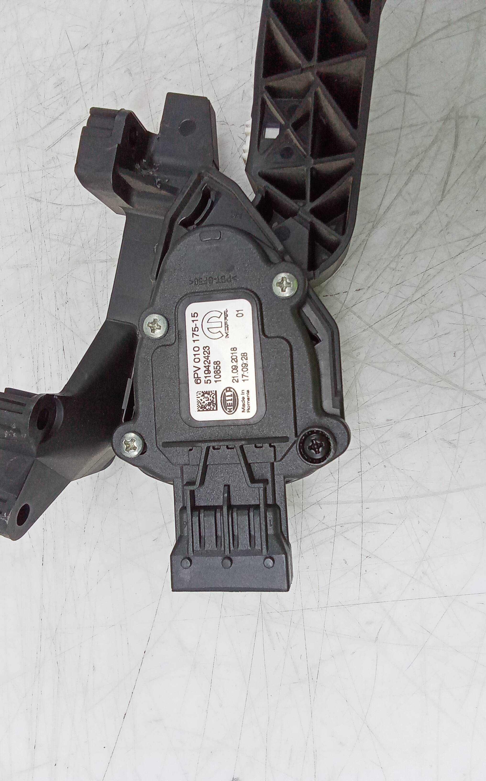 Potenciometro pedal fiat 500x (334)(2014->)