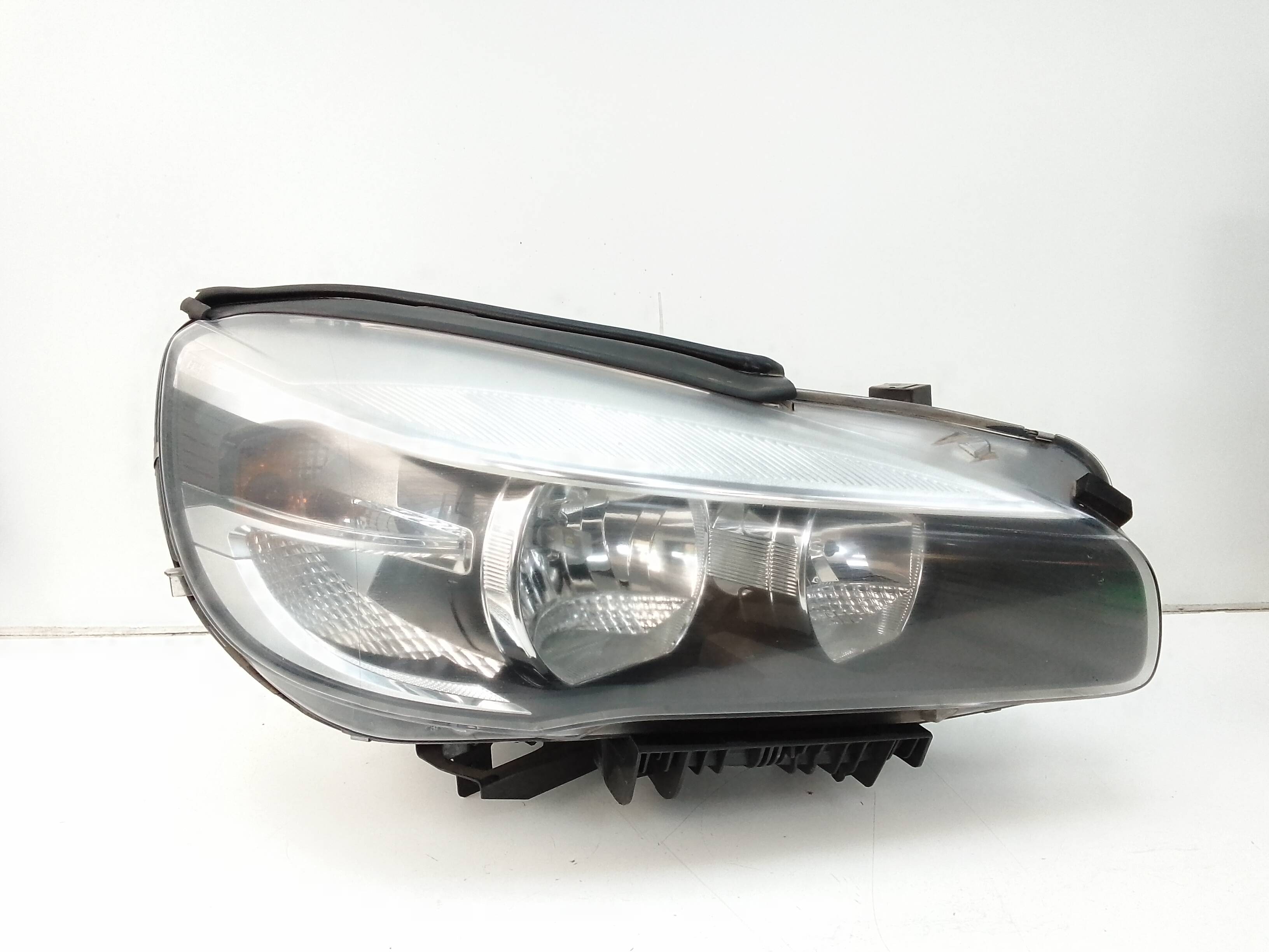 Faro derecho bmw serie 2 active tourer (f45)(2014->)