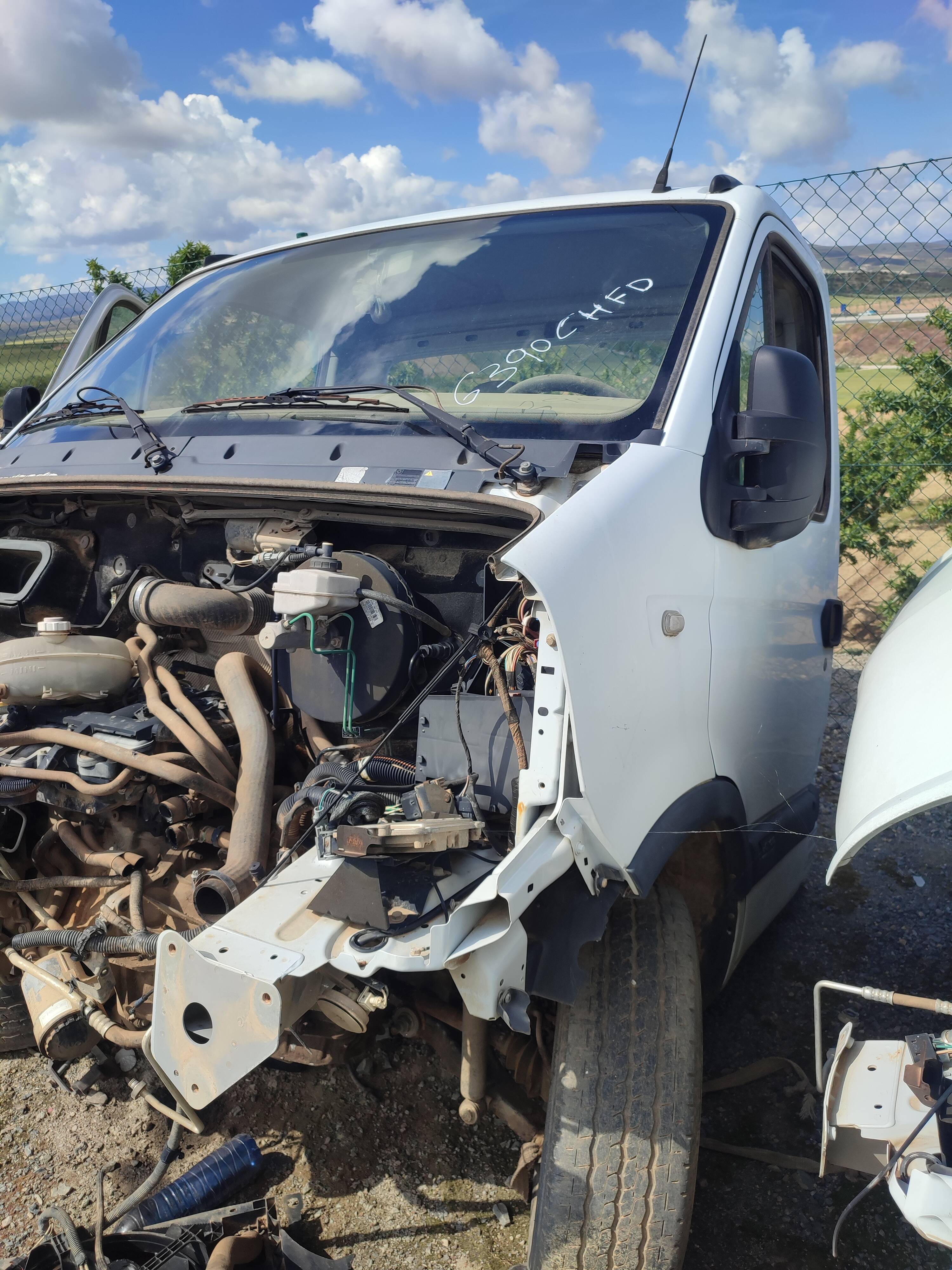 Mangueta delantera izquierda renault master ii fase 2 furgón (09.2003->)