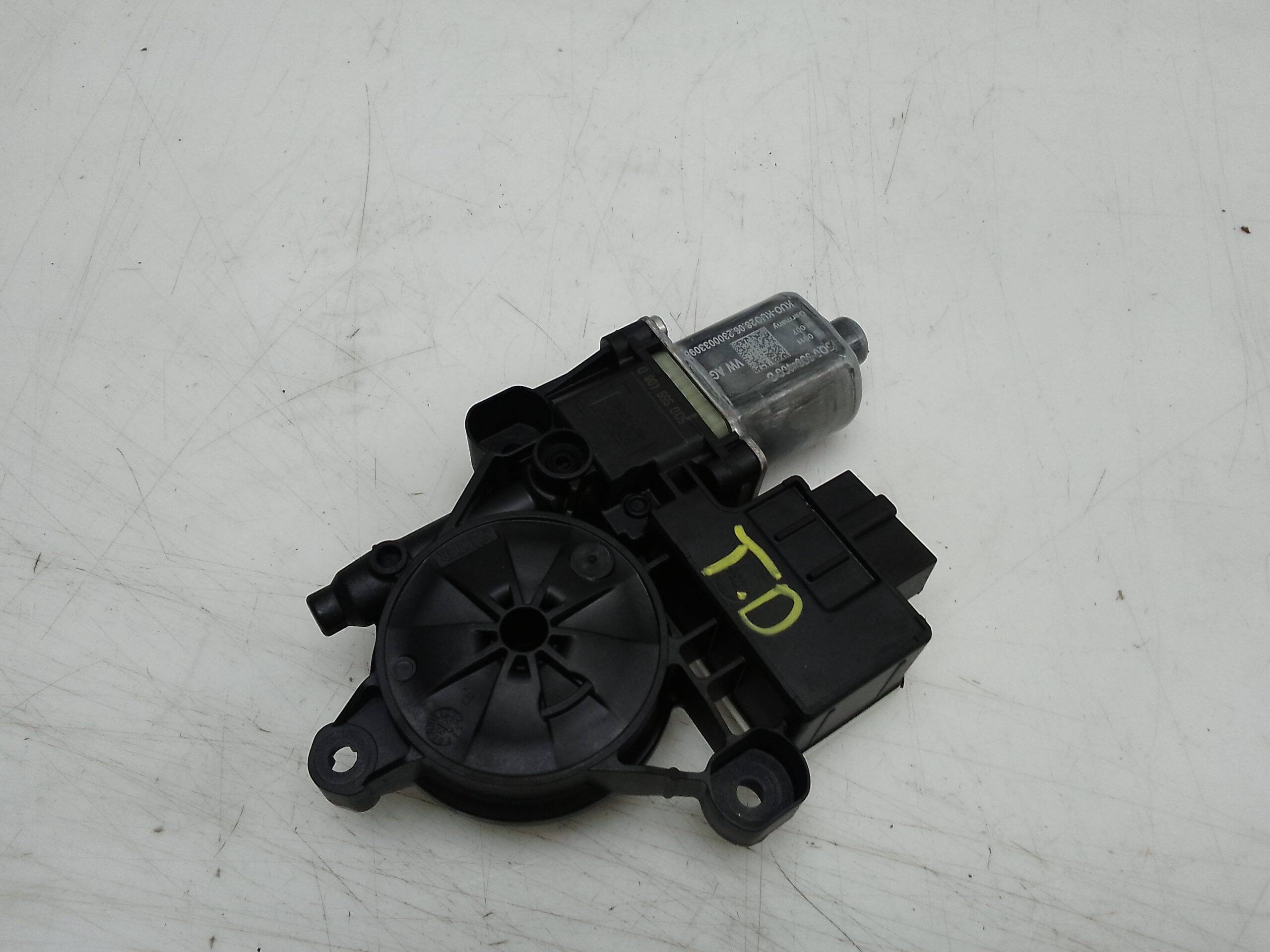 Motor elevalunas trasero derecho volkswagen taigo (cs1)(08.2021->)