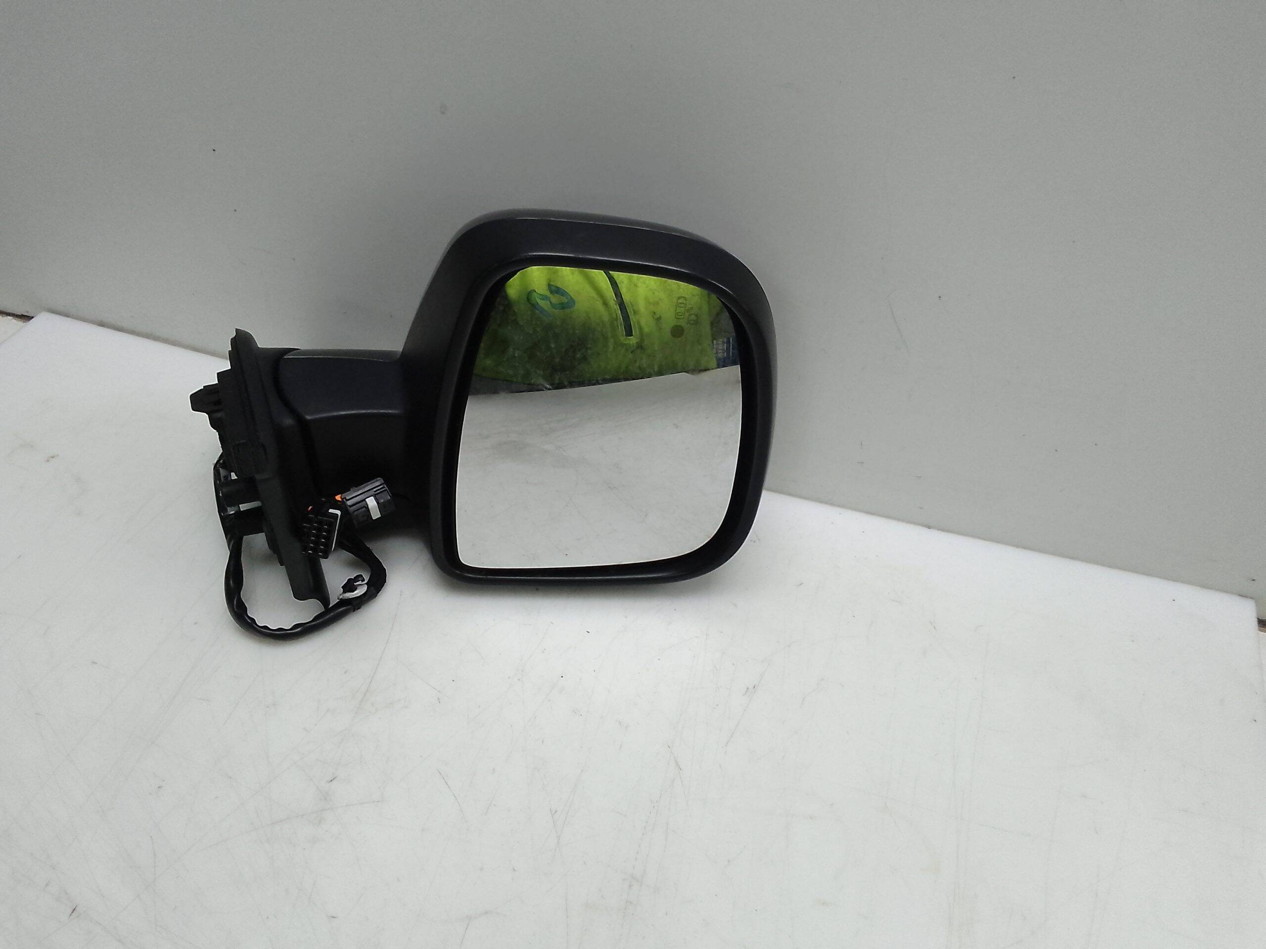 Retrovisor derecho opel combo life e (2018->)