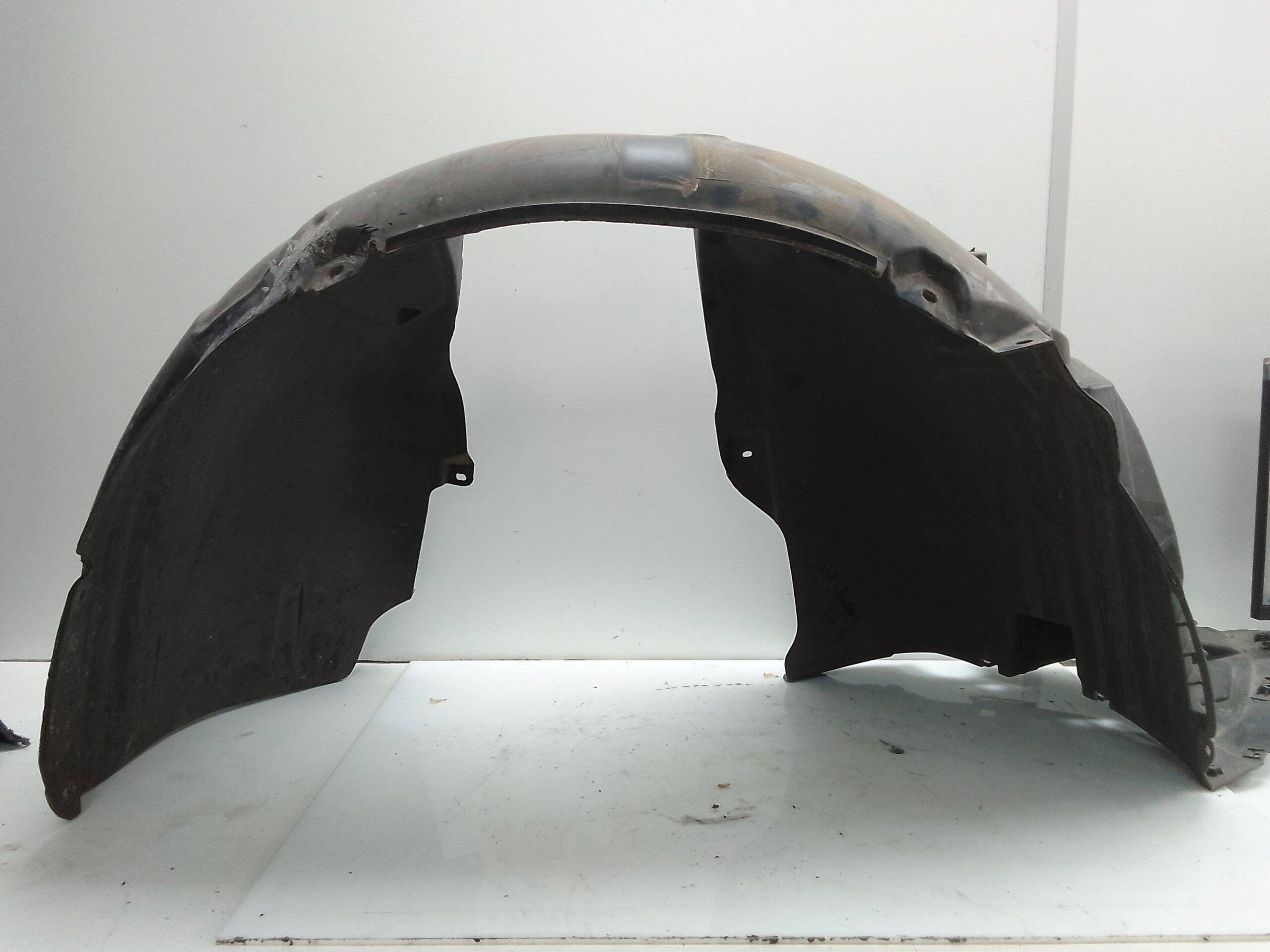 Pase de rueda delantero derecho skoda superb berlina (3v3)(03.2015->)