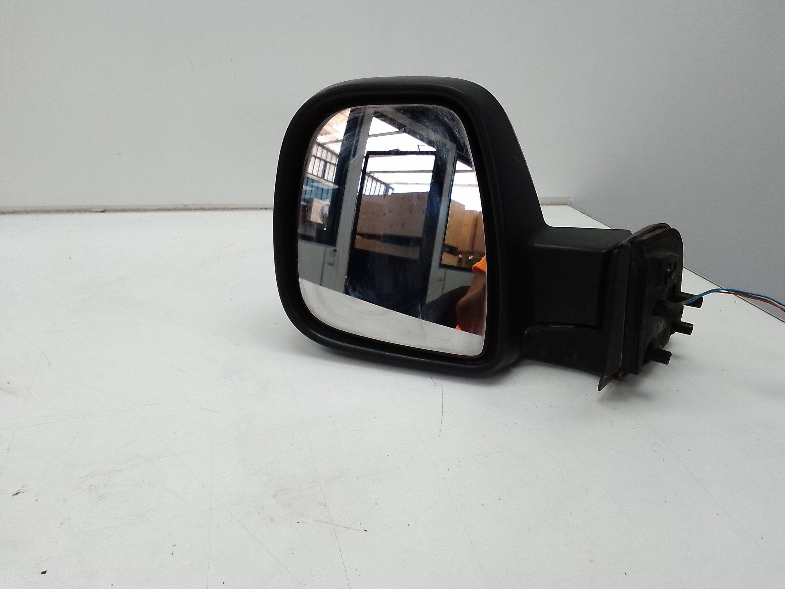 Retrovisor izquierdo citroen berlingo combi (2008->)