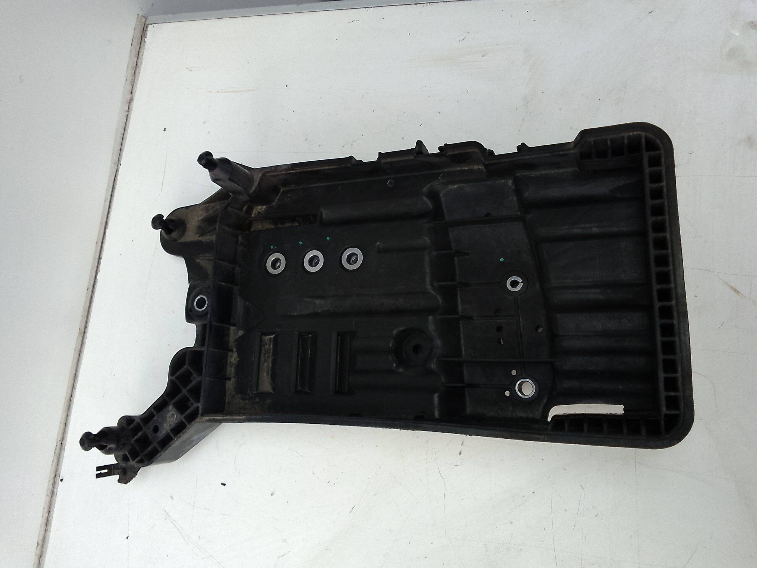 Piso soporte bateria volkswagen touran (5t1)(04.2015->)