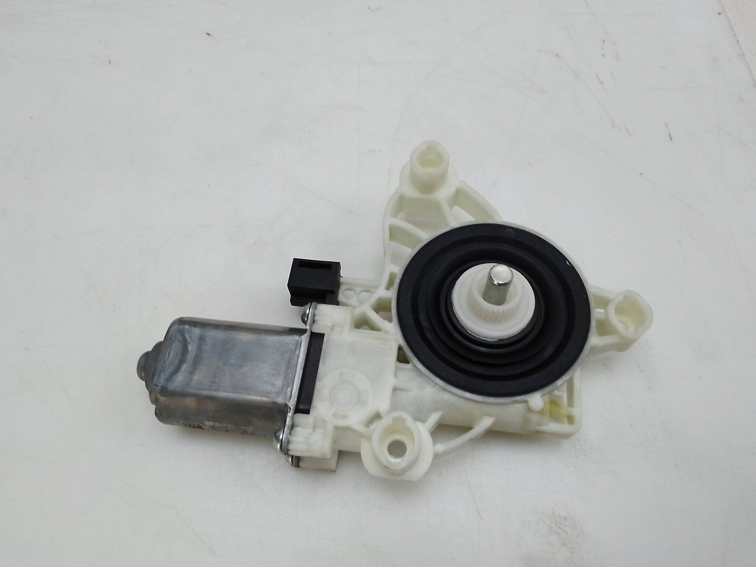 Motor elevalunas delantero izquierdo mercedes-benz clase a (bm 177)(03.2018->)