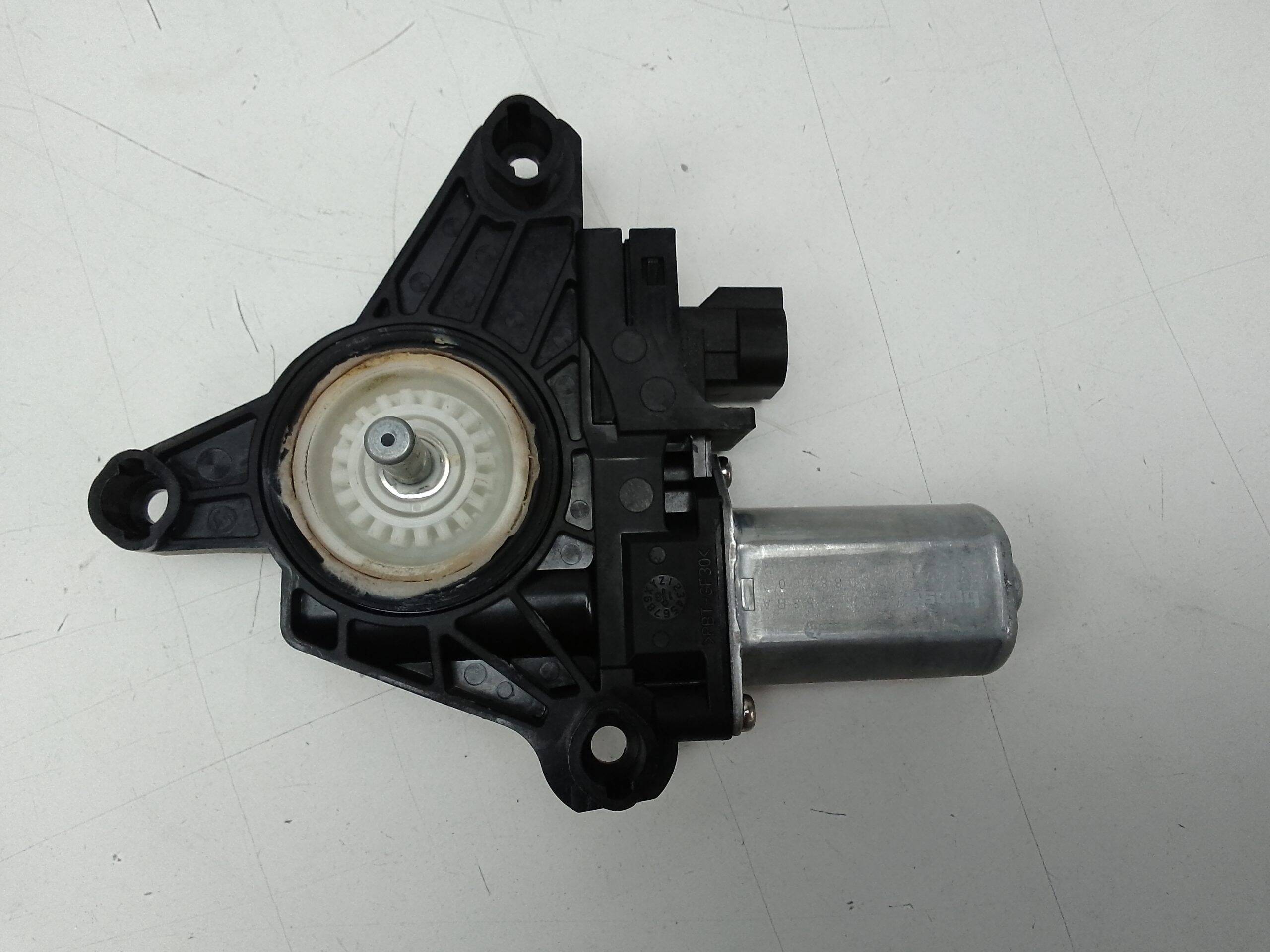 Motor elevalunas trasero izquierdo fiat 500x (334)(2014->)