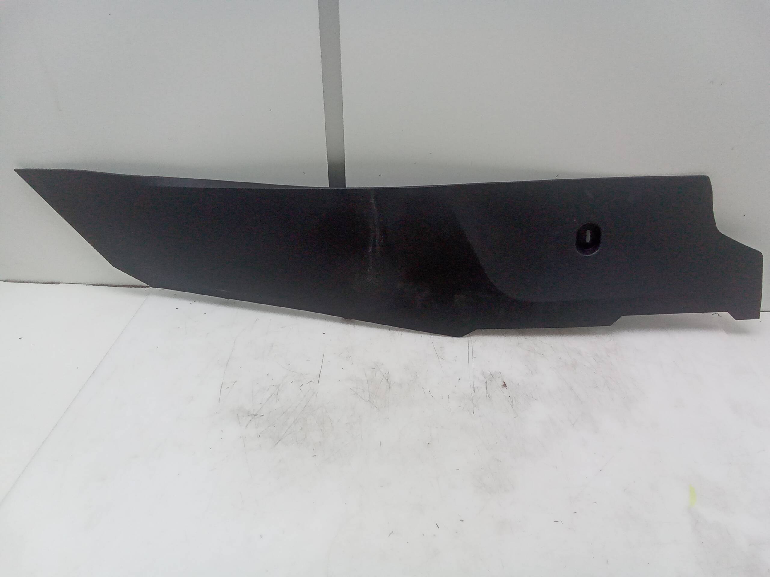 Moldura consola central delantera seat leon (5f1)(09.2012->)