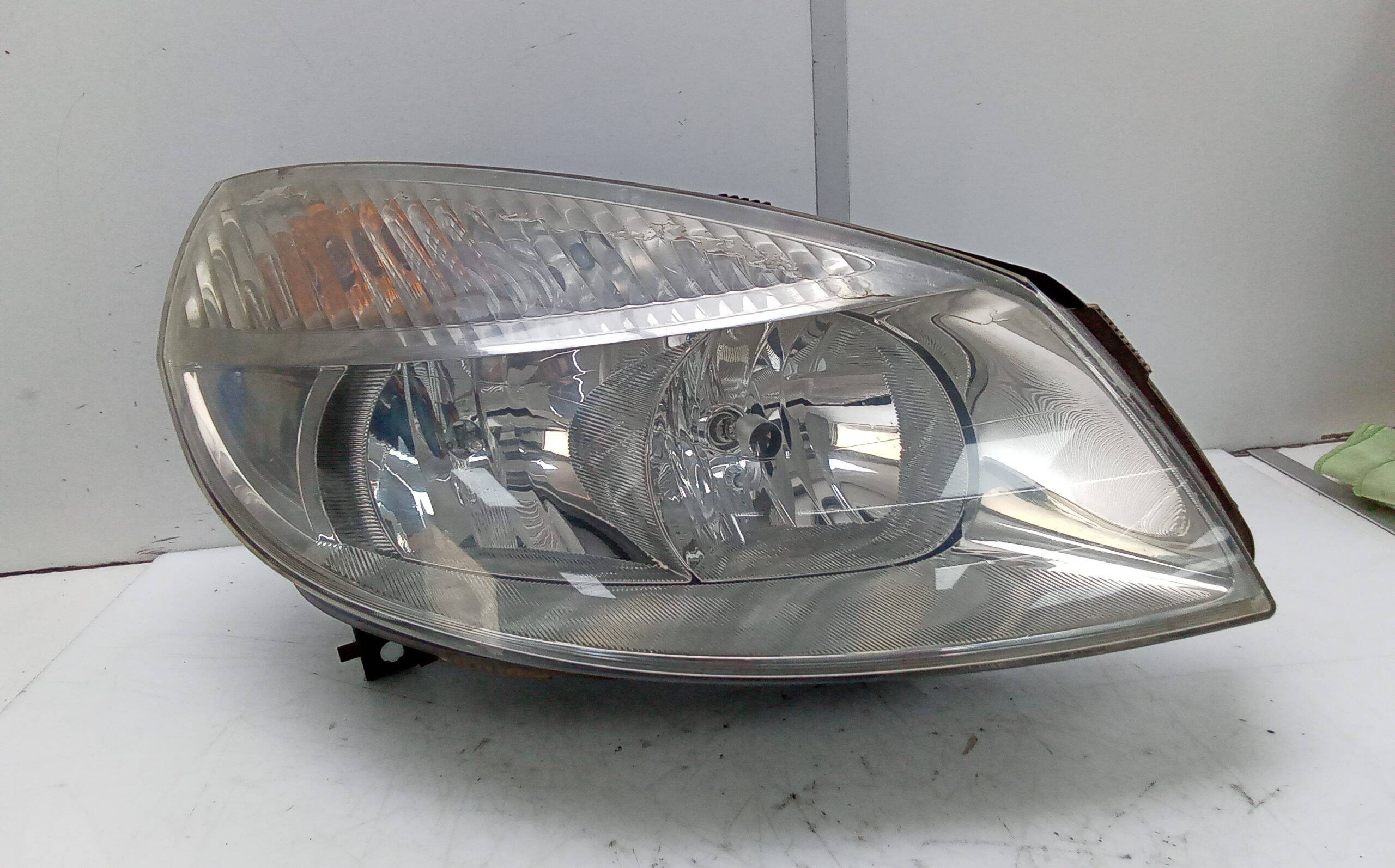 Faro derecho renault scenic ii (jm)(2003->)