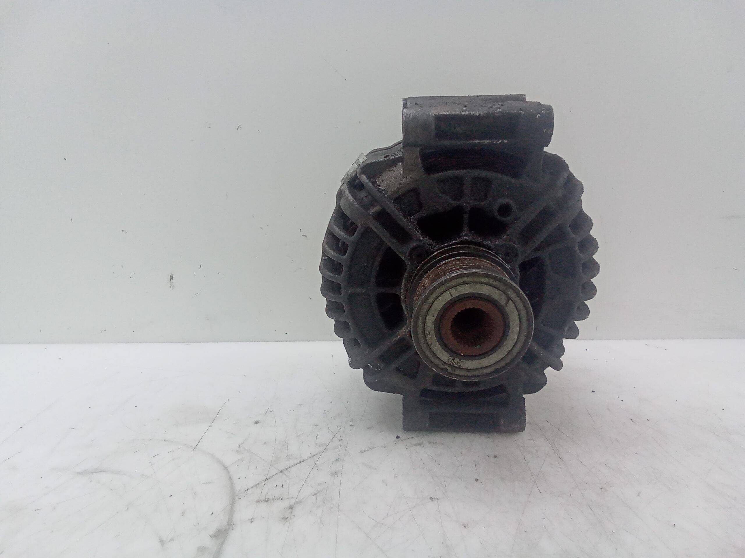 Alternador mercedes-benz vito / mixto furgón (w639)