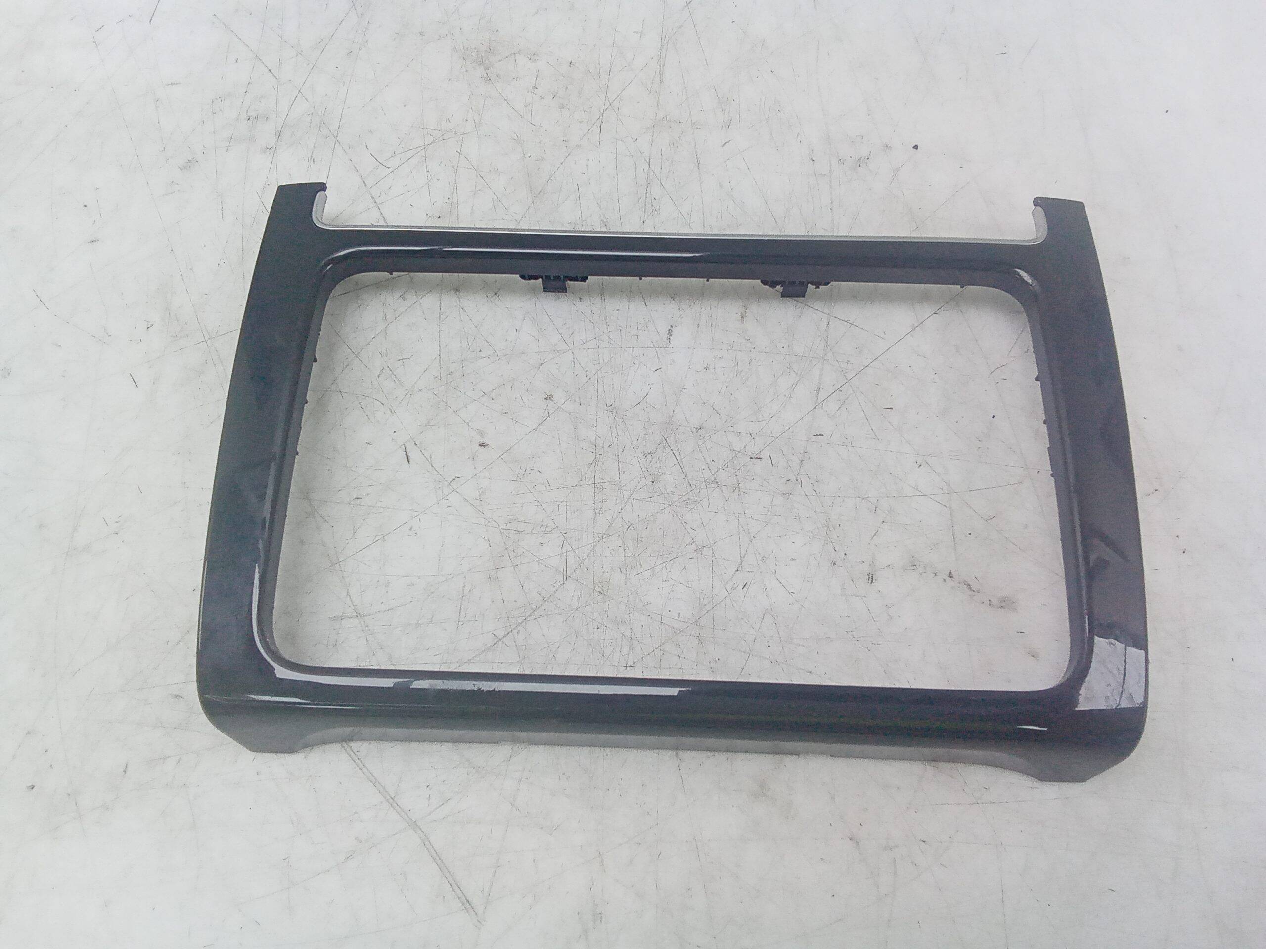 Moldura / consola radio volkswagen polo v (6r1)(06.2009->)