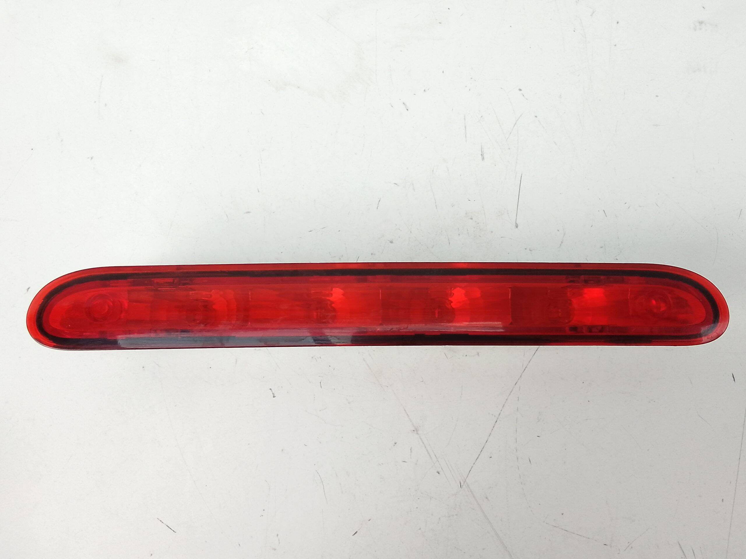 Luz central de freno toyota proace (x3)(2013->)