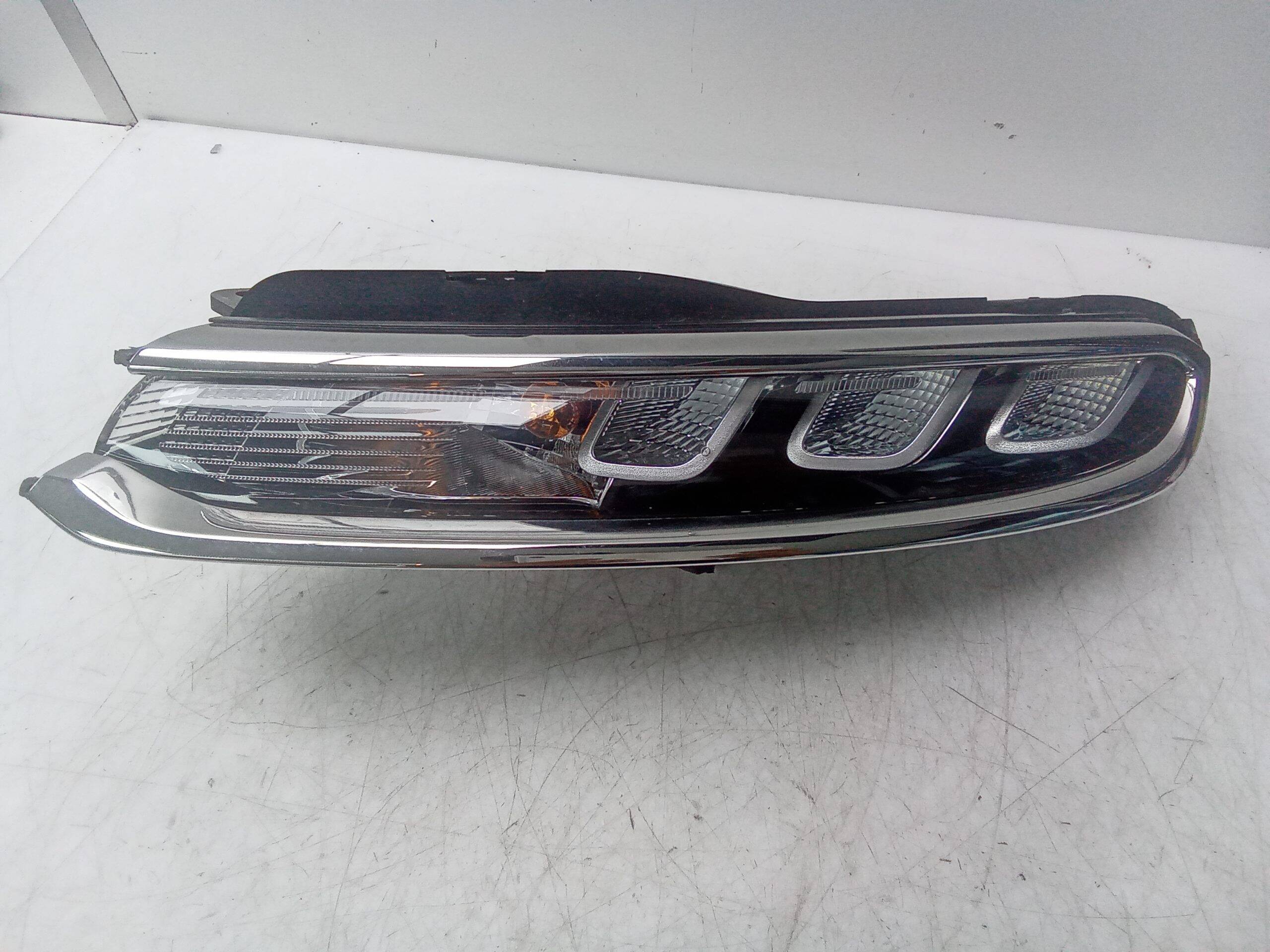 Luces diurnas citroen c3 (08.2016->)