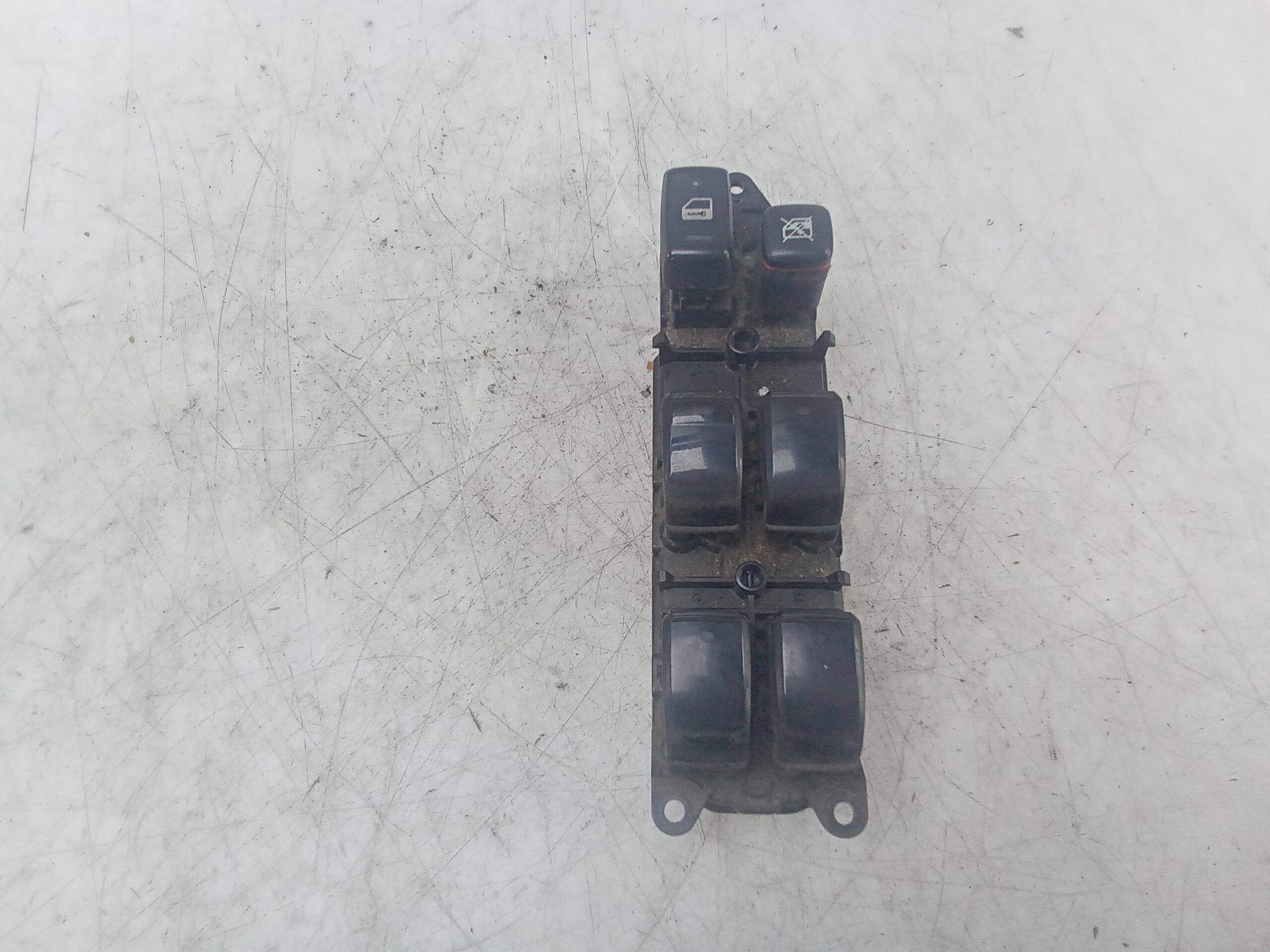 Mando elevalunas delantero izquierdo toyota land cruiser (j12)(2003->)