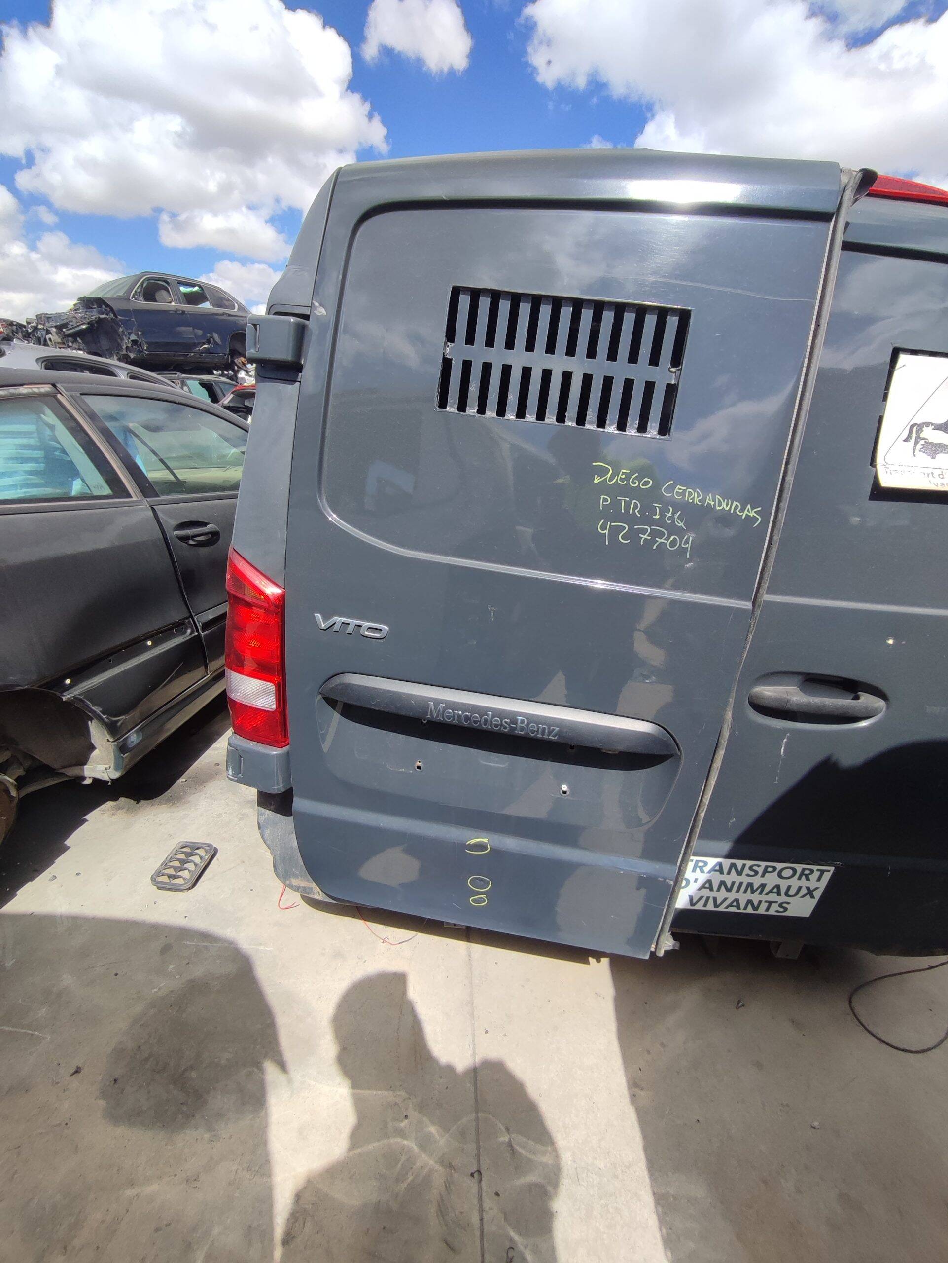 Porton trasero izquierdo mercedes-benz vito furgón (447)(07.2014->)