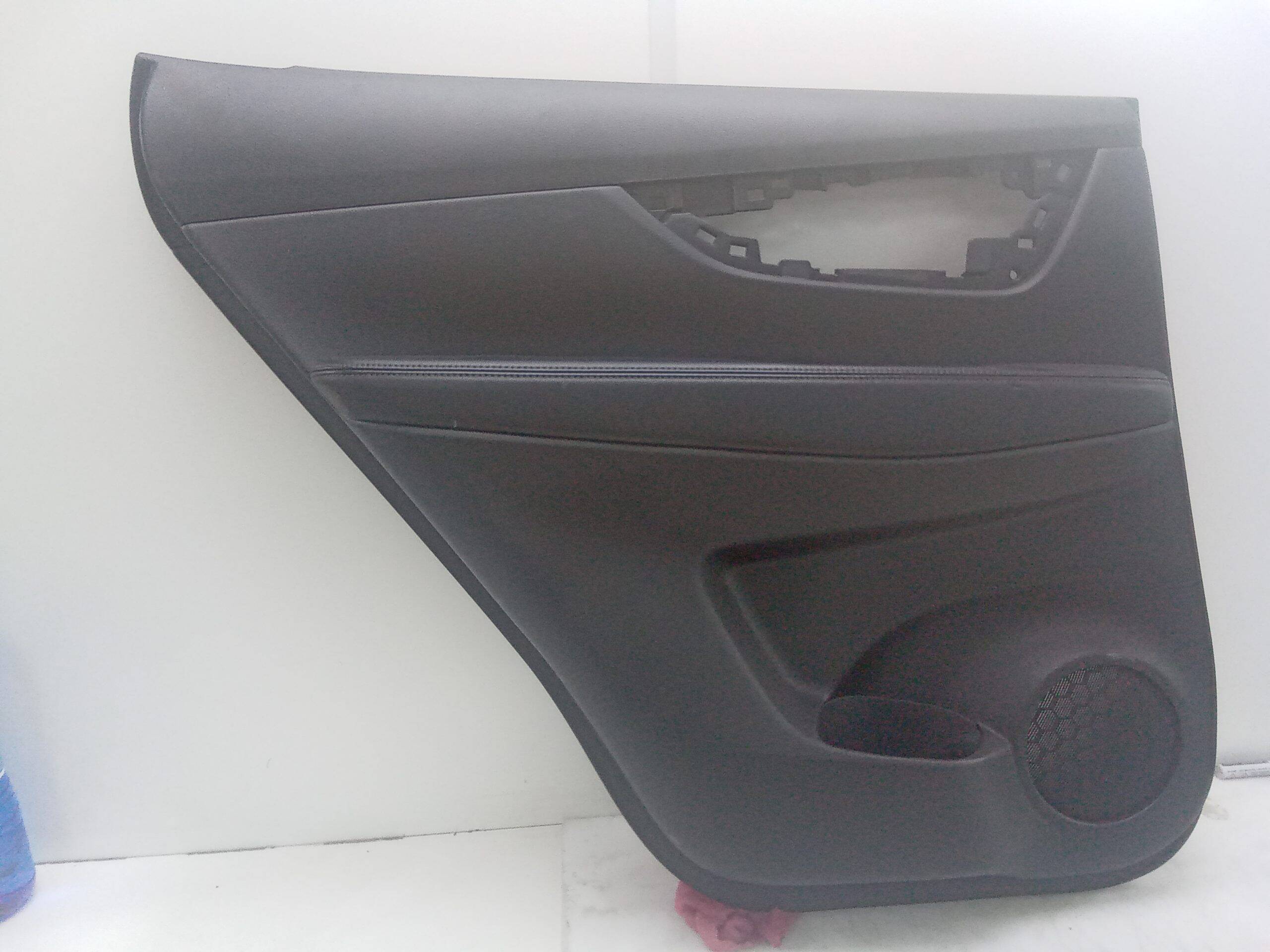 Guarnecido puerta trasera izquierda nissan x-trail iii (t32)(04.2014->)