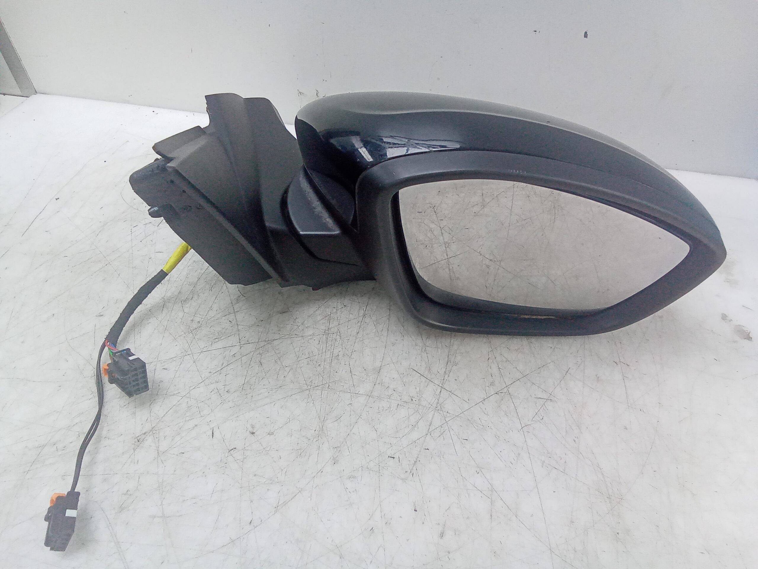 Retrovisor derecho peugeot 2008 (p1)(11.2019->)