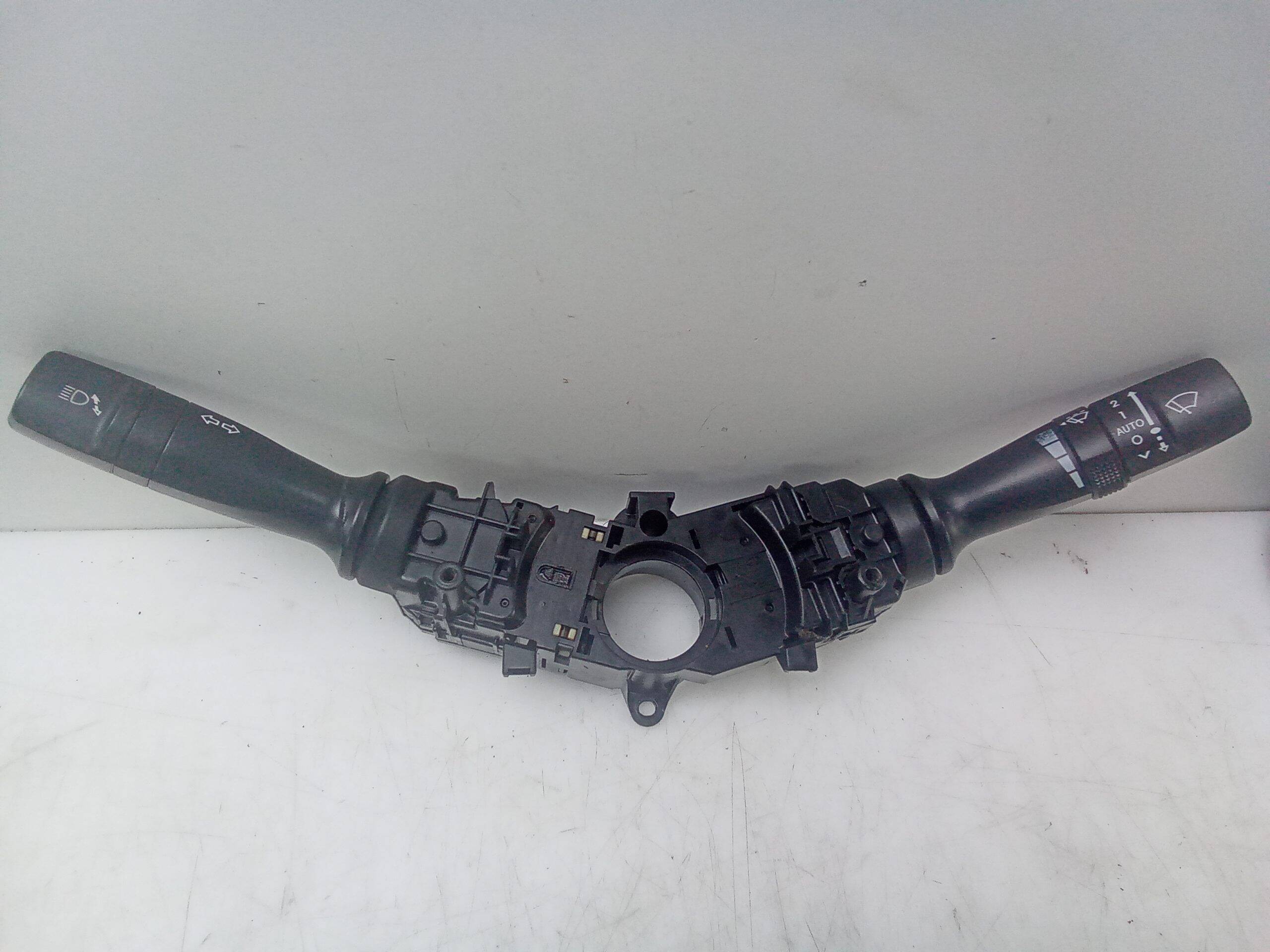 Mando intermitentes/cambio luces/limpia parabrisas hyundai i40 (vf)(11.2011->)