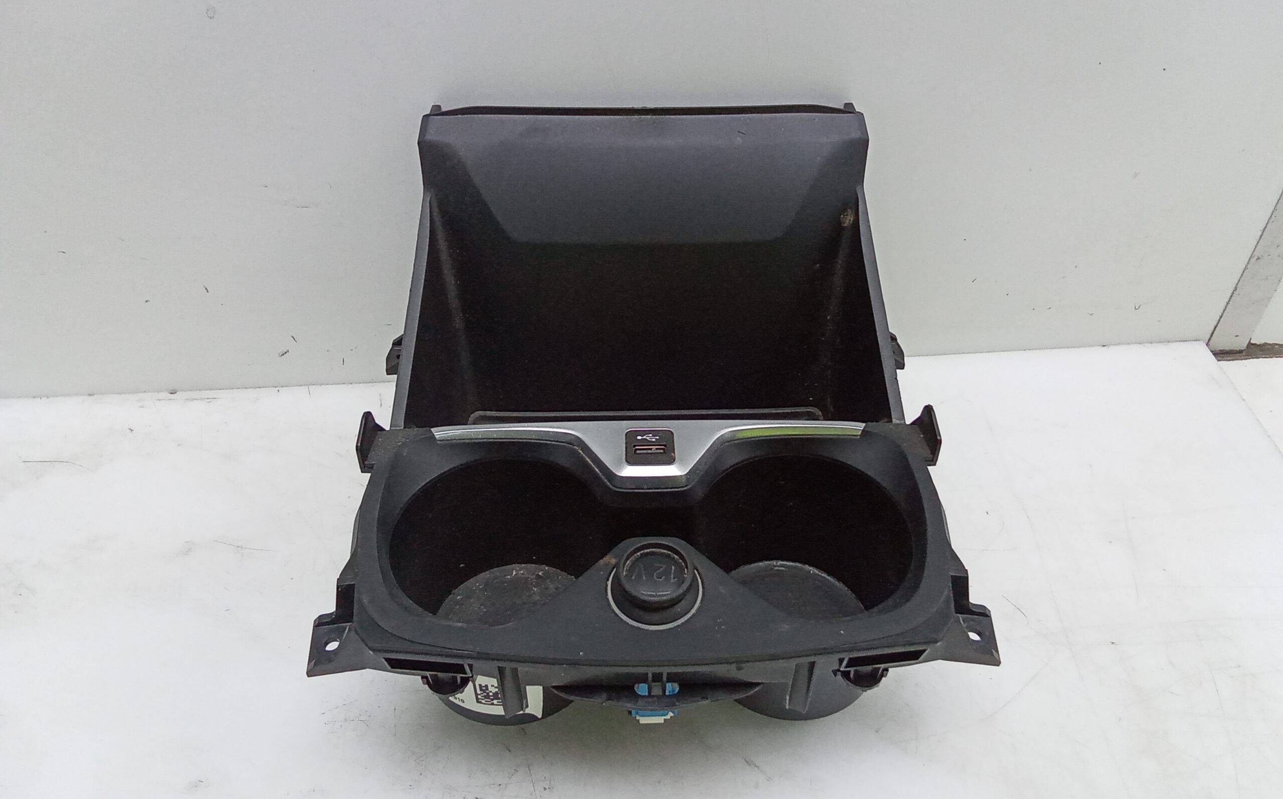 Bandeja posavasos central bmw serie 2 gran coupe (f44)(2019->)